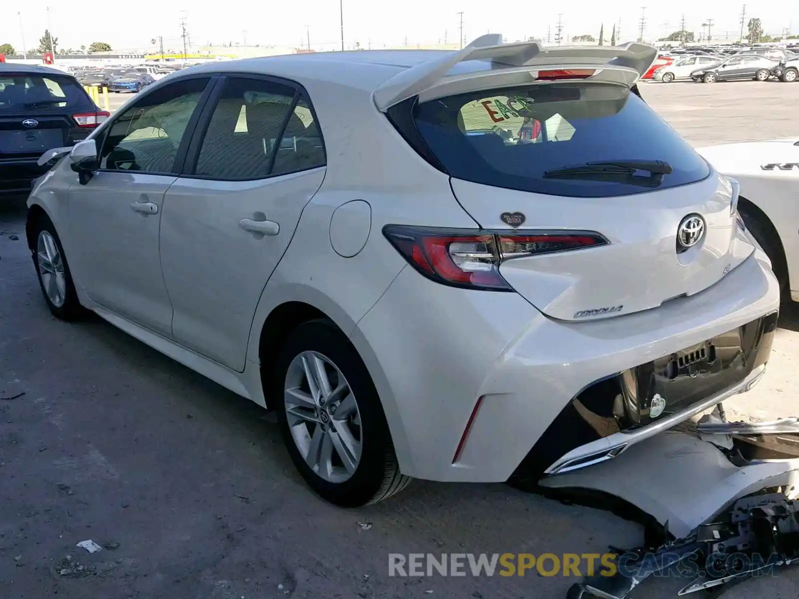 3 Photograph of a damaged car JTNK4RBE2K3005319 TOYOTA COROLLA 2019