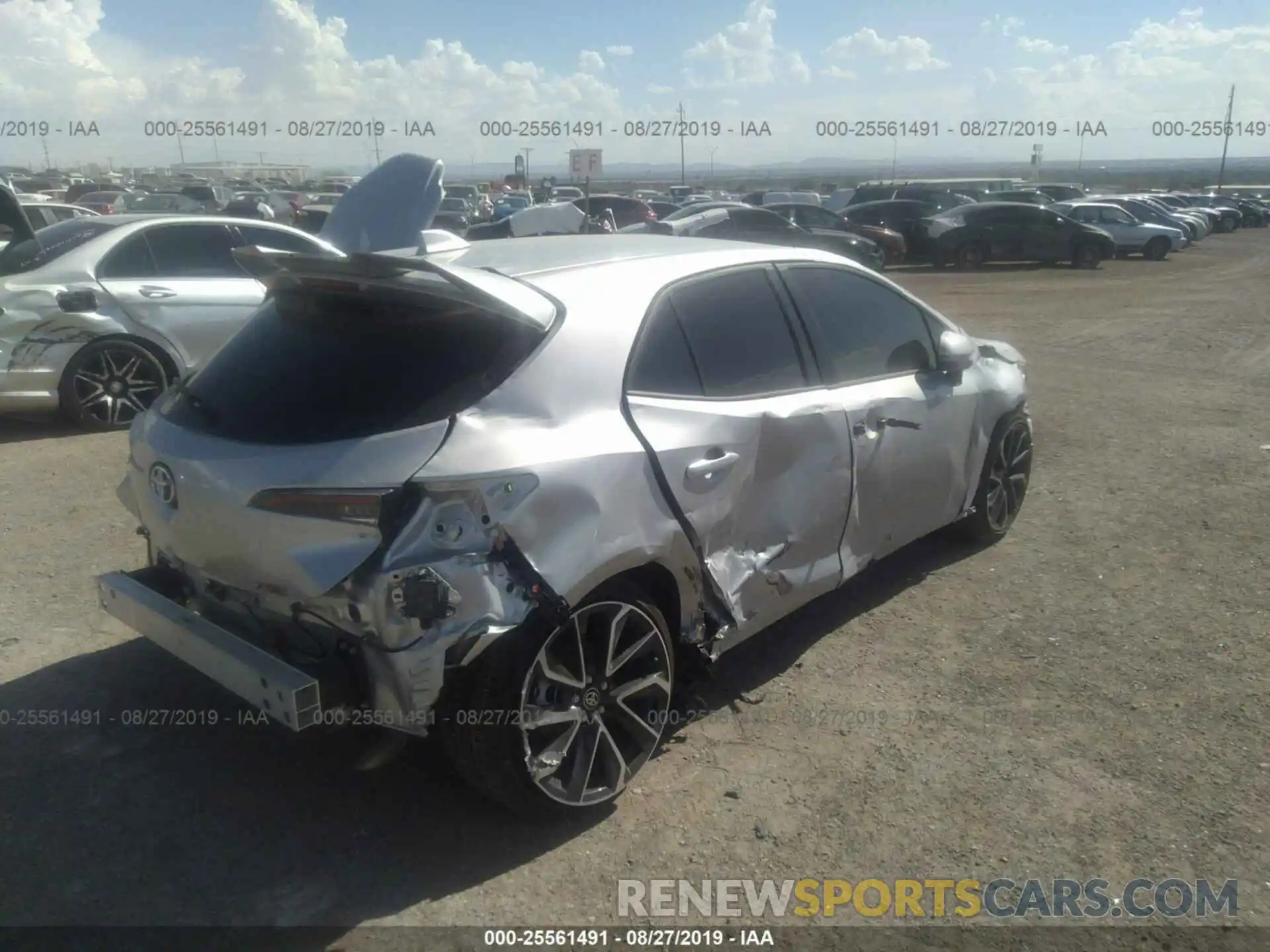 4 Photograph of a damaged car JTNK4RBE2K3005854 TOYOTA COROLLA 2019