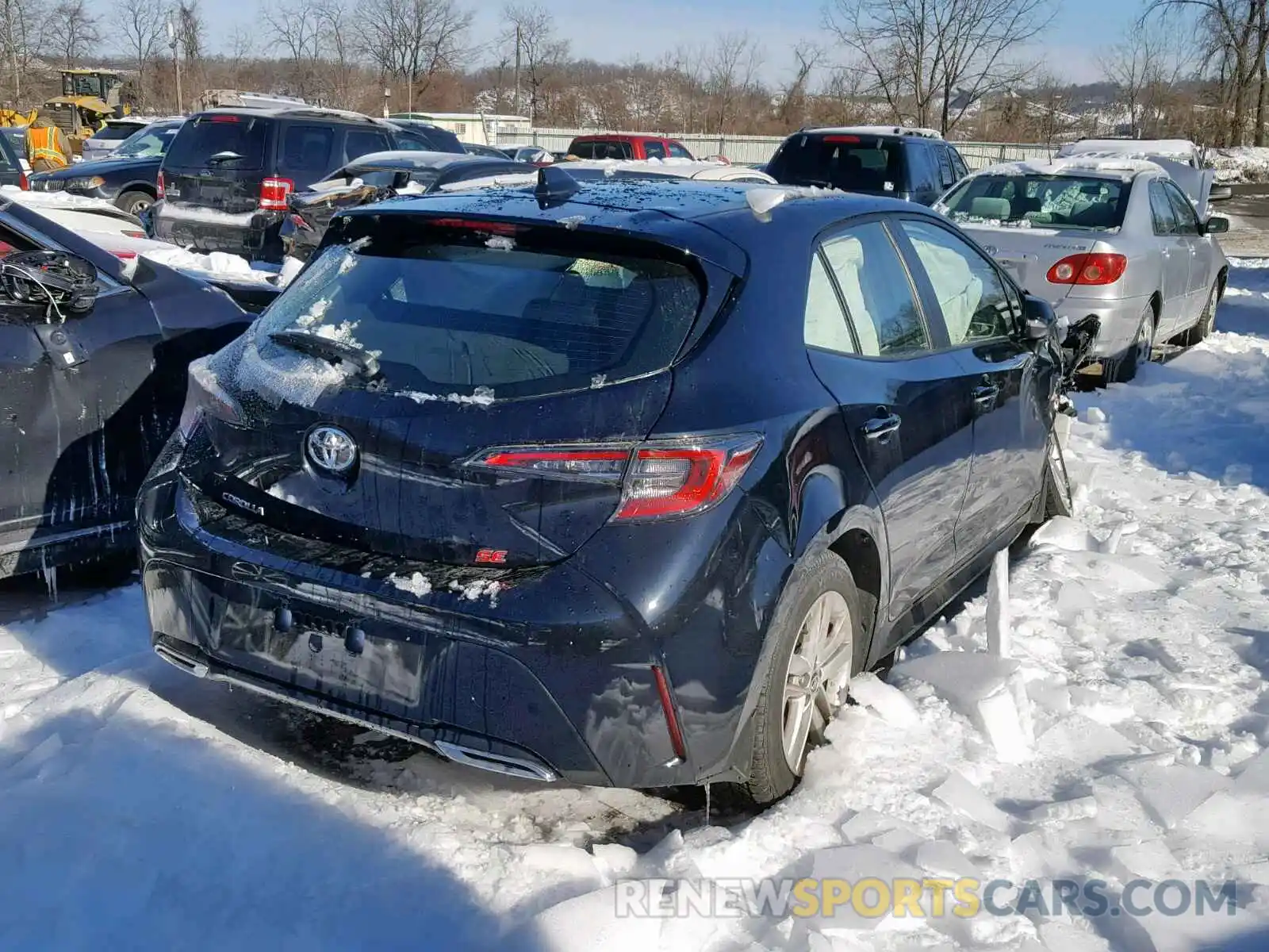 4 Photograph of a damaged car JTNK4RBE2K3008897 TOYOTA COROLLA 2019