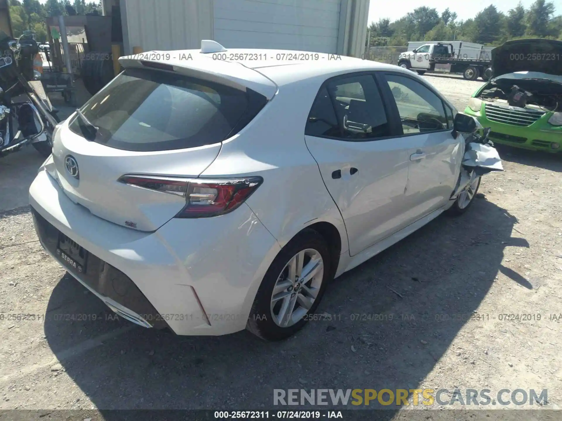 4 Photograph of a damaged car JTNK4RBE2K3014263 TOYOTA COROLLA 2019