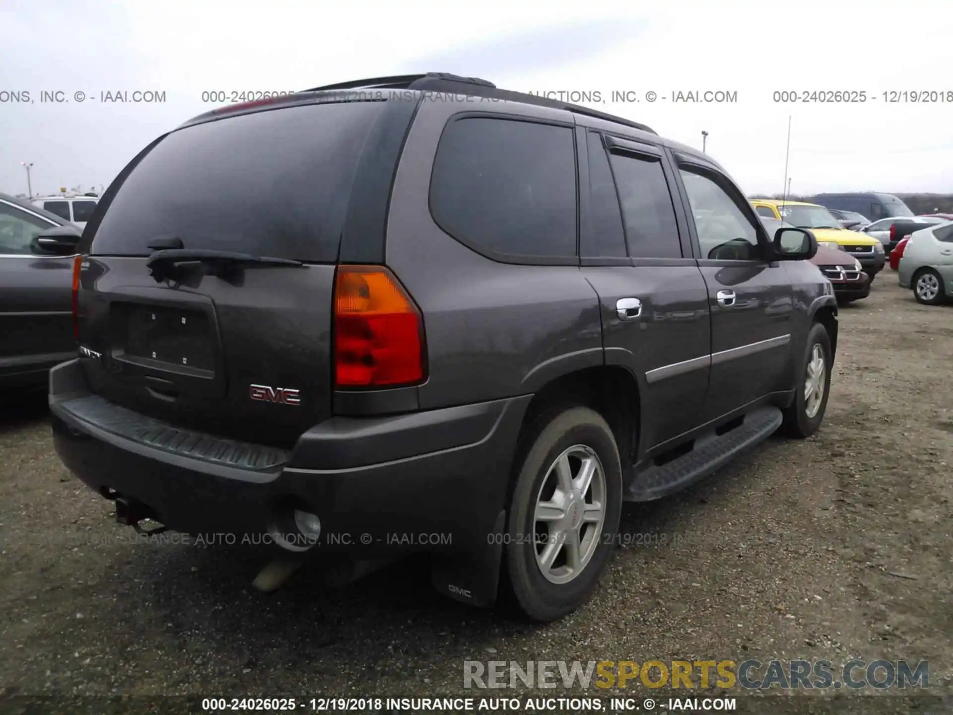 4 Photograph of a damaged car JTNK4RBE2K3017728 TOYOTA COROLLA 2019