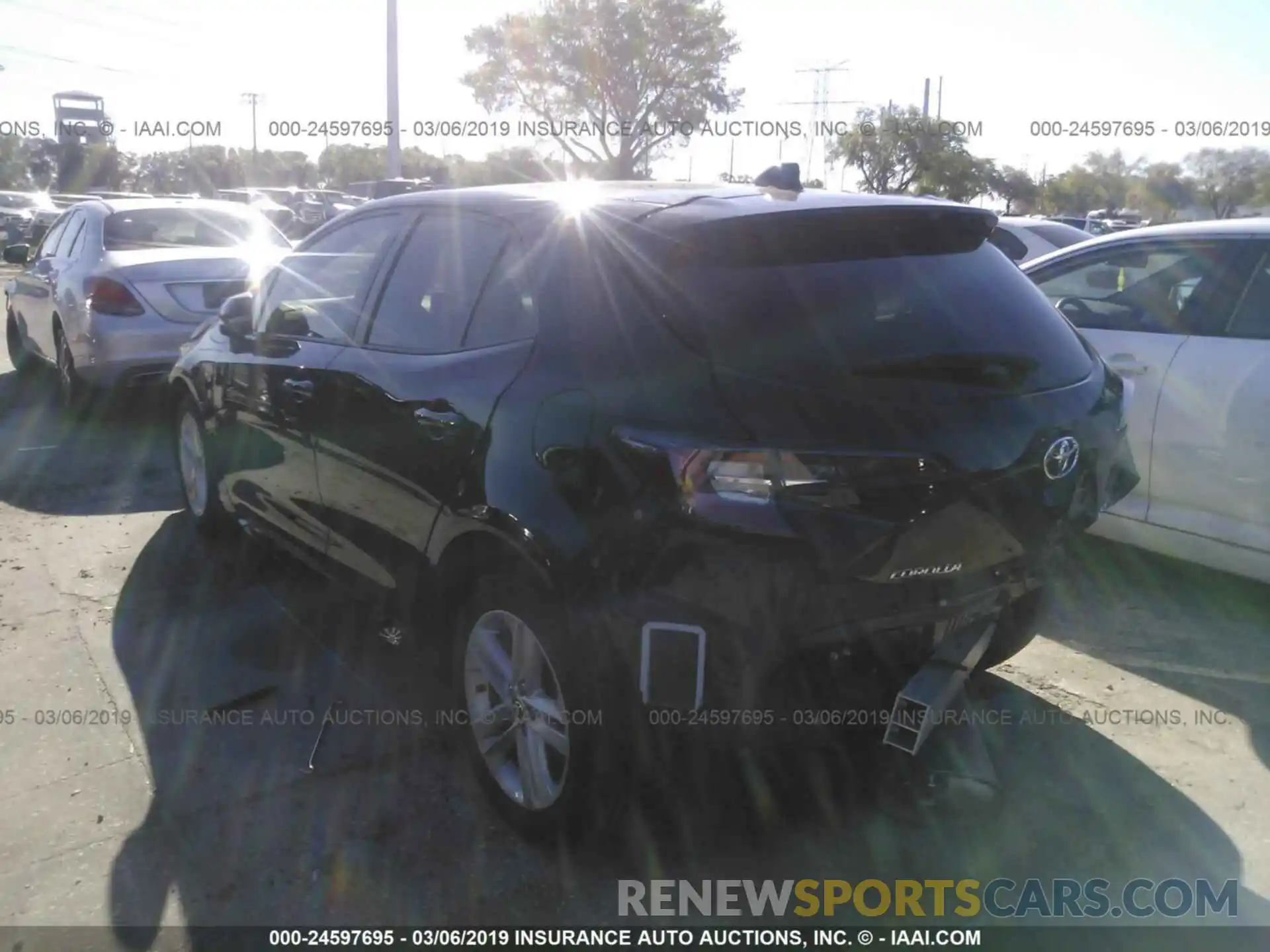 3 Photograph of a damaged car JTNK4RBE2K3018281 TOYOTA COROLLA 2019