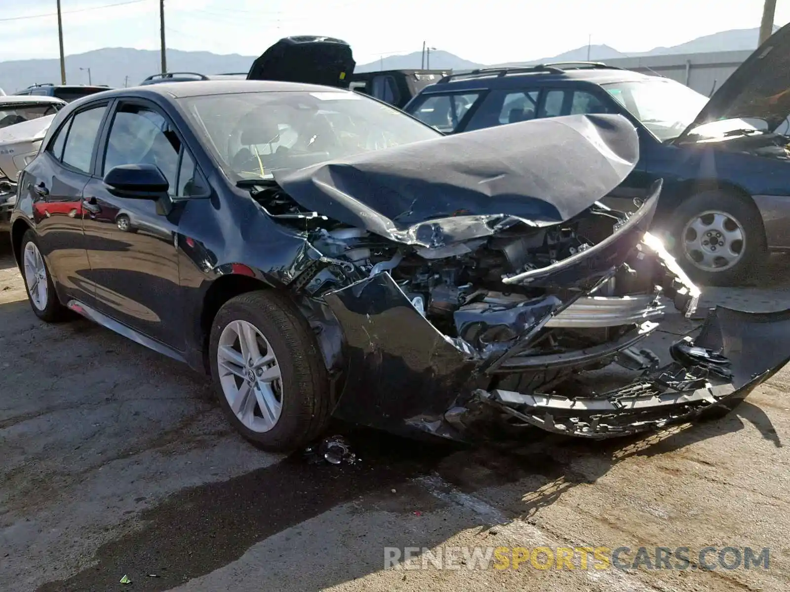 1 Photograph of a damaged car JTNK4RBE2K3018331 TOYOTA COROLLA 2019