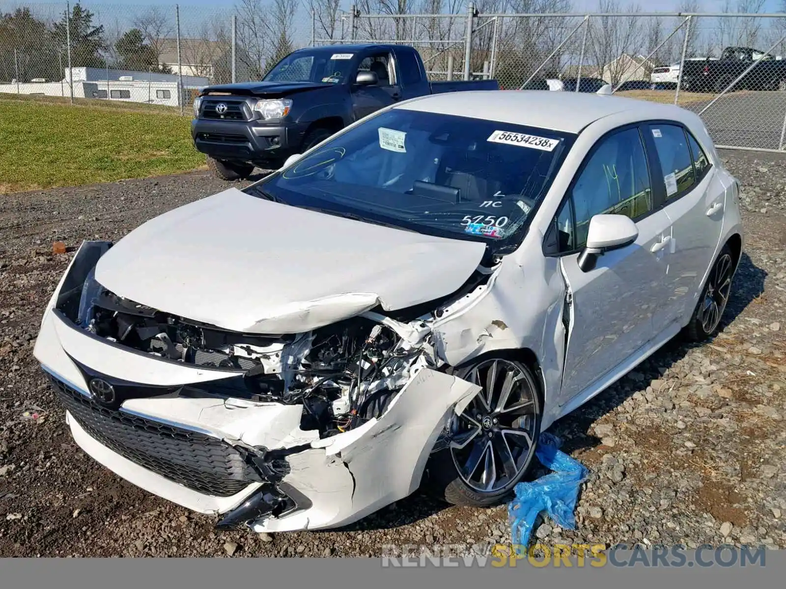 2 Photograph of a damaged car JTNK4RBE2K3024758 TOYOTA COROLLA 2019