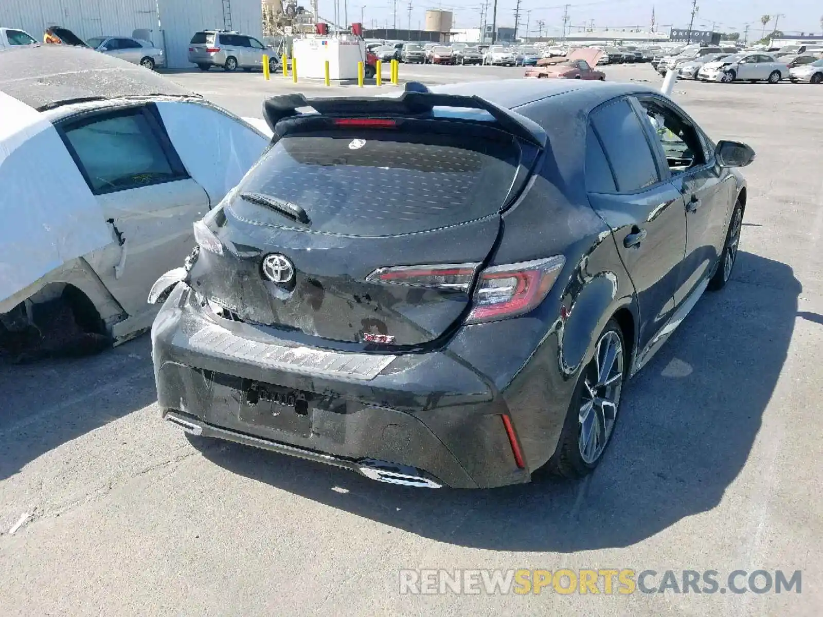 4 Photograph of a damaged car JTNK4RBE2K3039003 TOYOTA COROLLA 2019