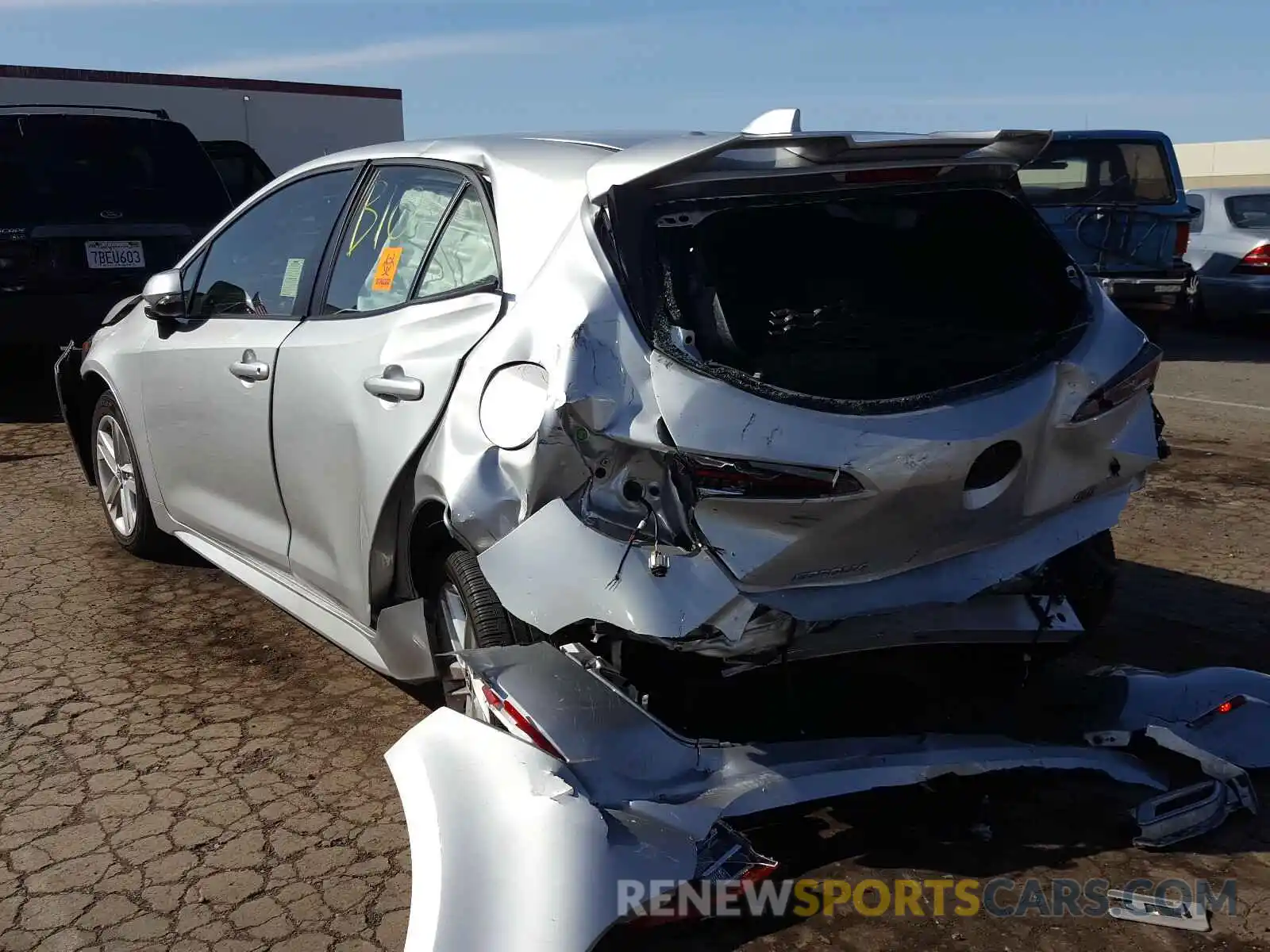 3 Photograph of a damaged car JTNK4RBE2K3039163 TOYOTA COROLLA 2019