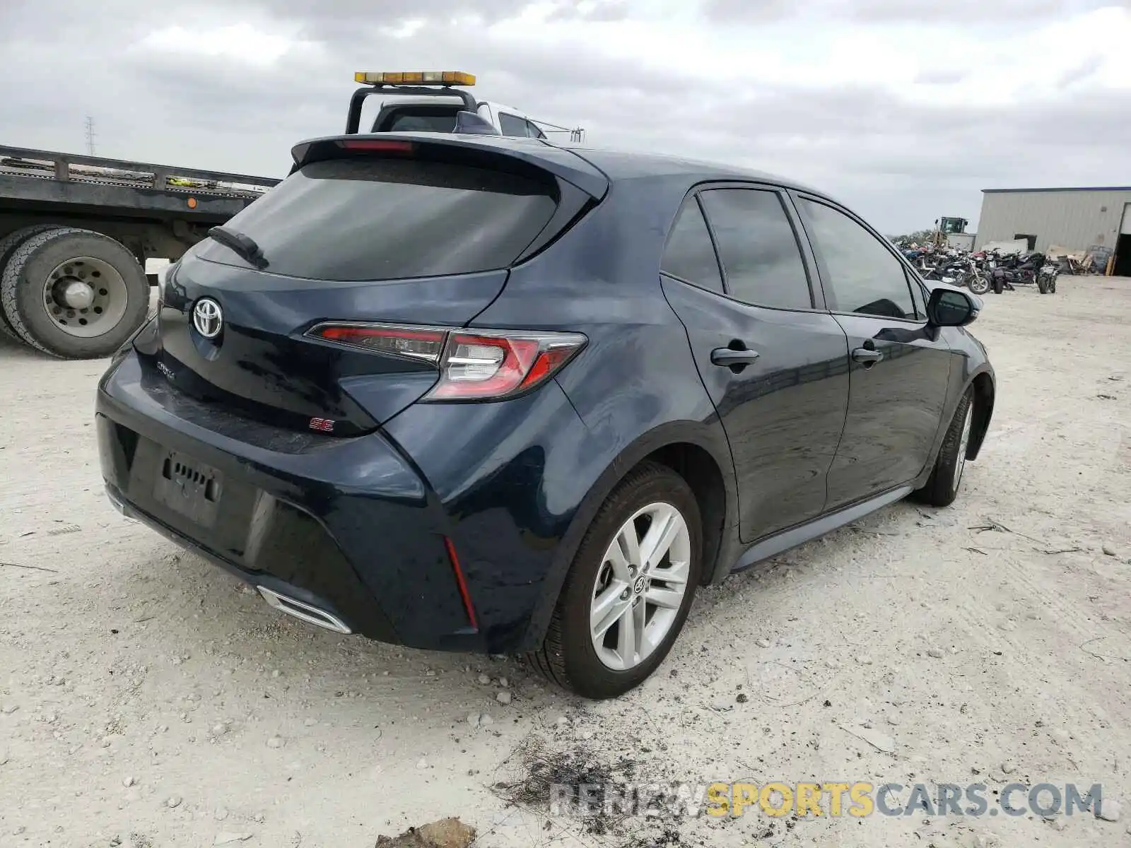 4 Photograph of a damaged car JTNK4RBE2K3046209 TOYOTA COROLLA 2019