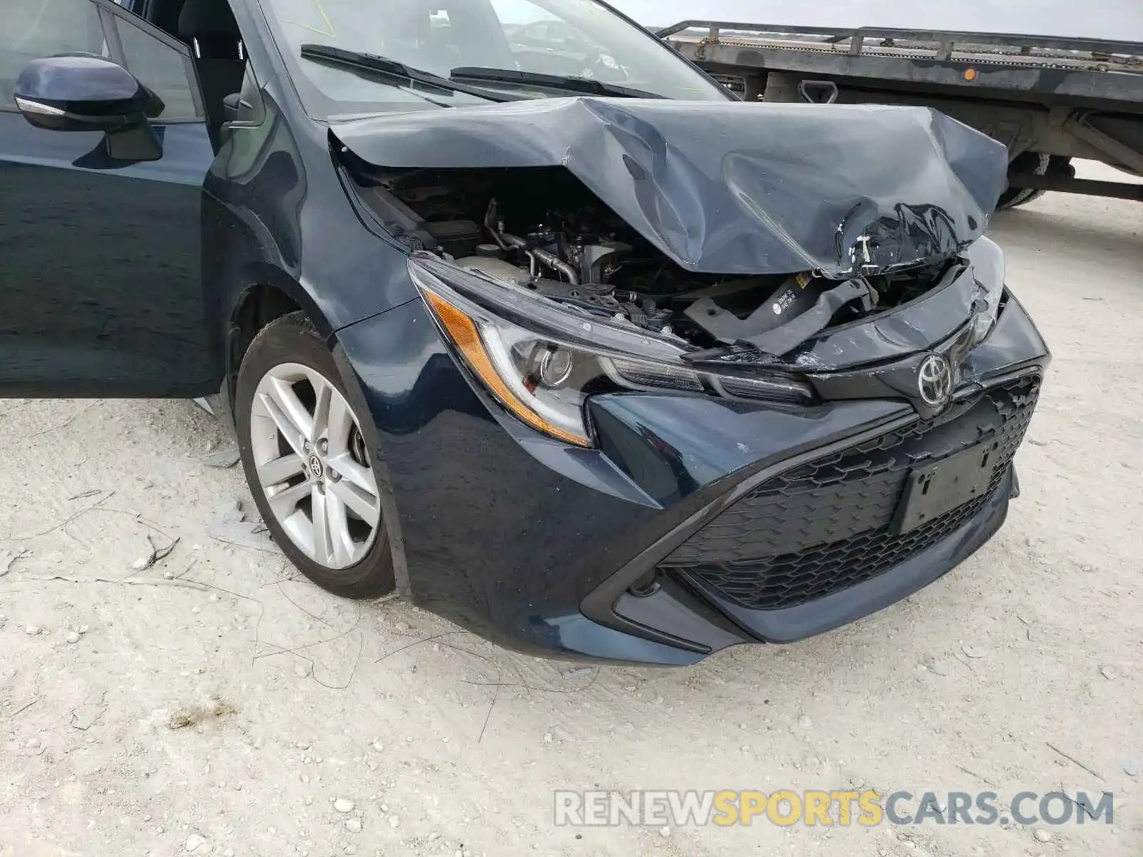 9 Photograph of a damaged car JTNK4RBE2K3046209 TOYOTA COROLLA 2019