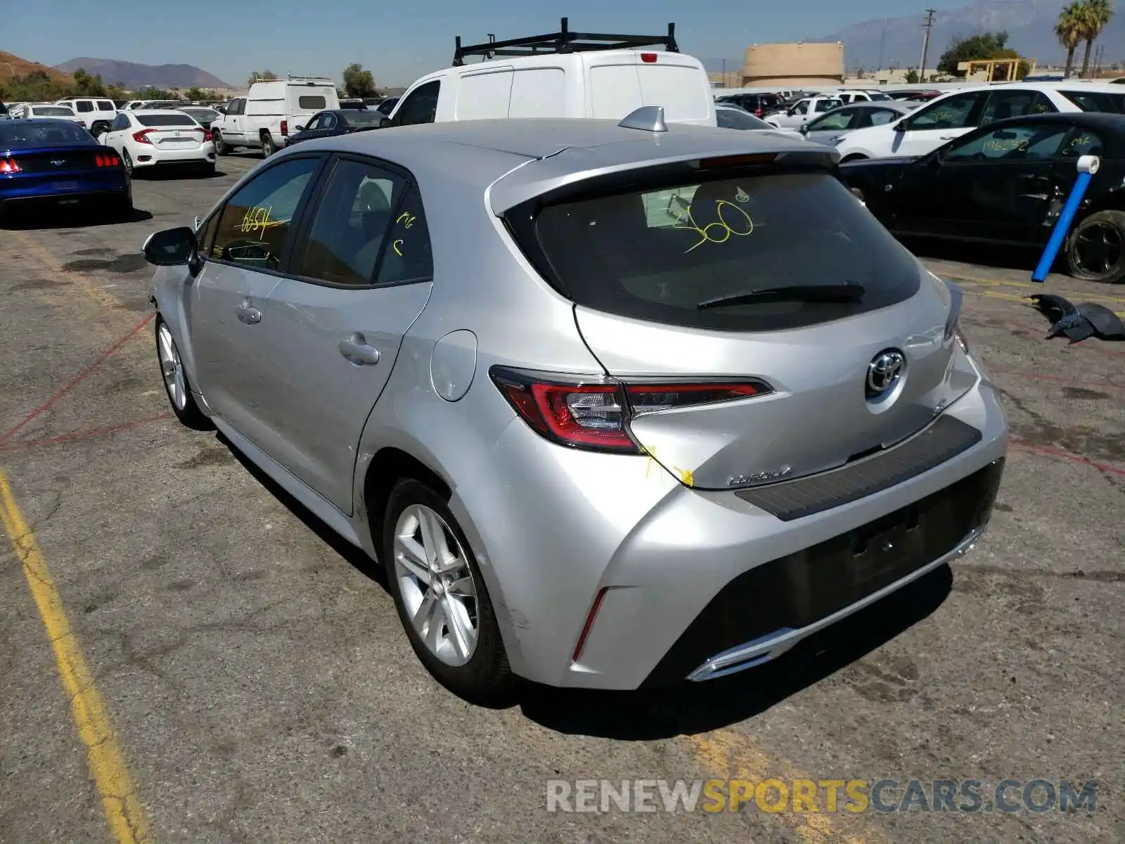 3 Photograph of a damaged car JTNK4RBE2K3046243 TOYOTA COROLLA 2019