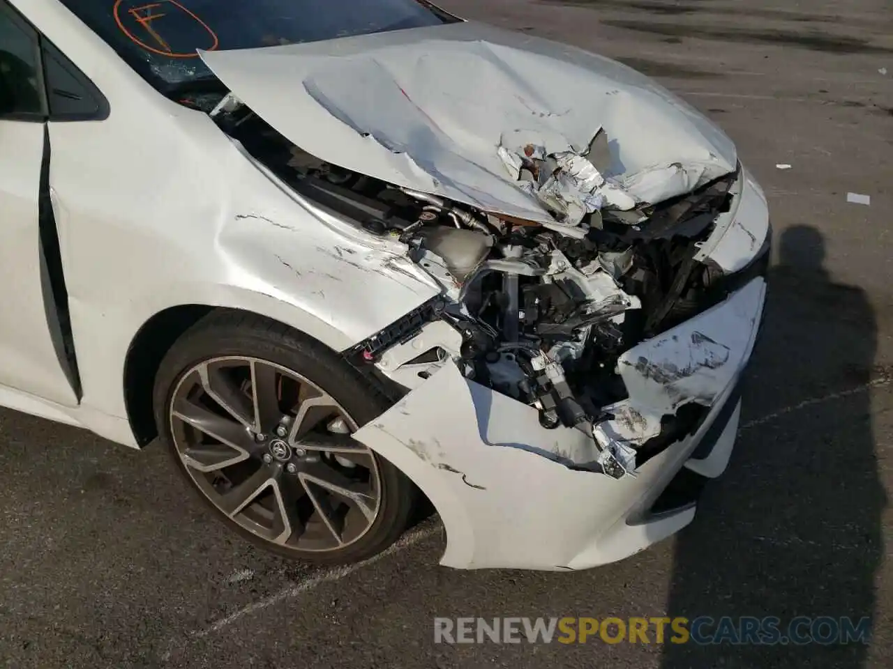 9 Photograph of a damaged car JTNK4RBE2K3056173 TOYOTA COROLLA 2019