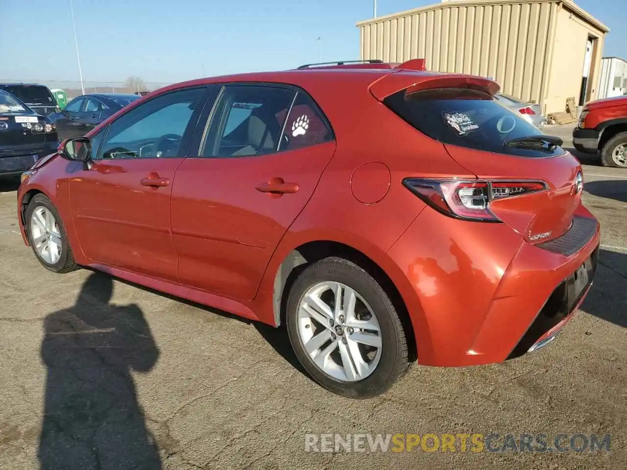 2 Photograph of a damaged car JTNK4RBE2K3058327 TOYOTA COROLLA 2019