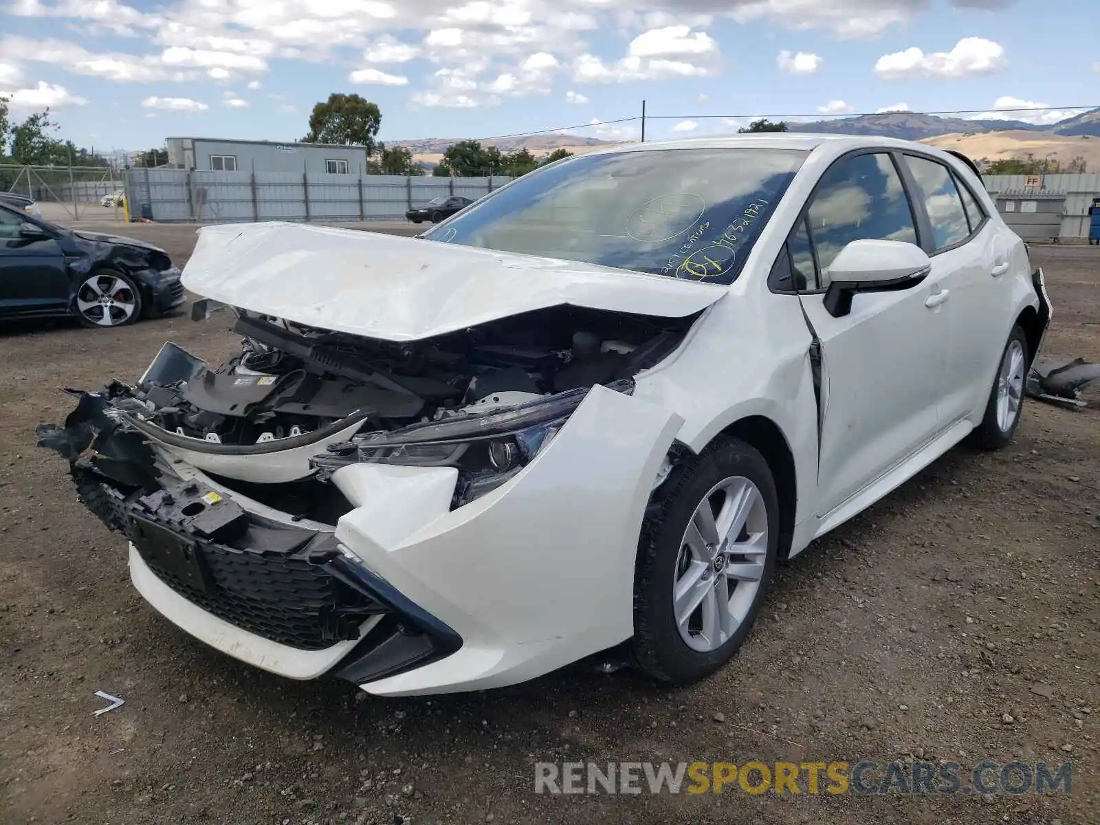 2 Photograph of a damaged car JTNK4RBE2K3064015 TOYOTA COROLLA 2019