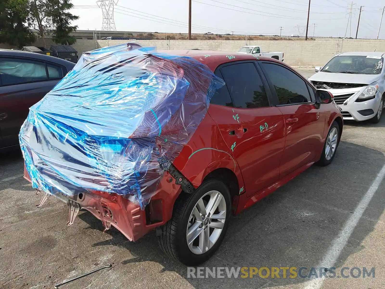 4 Photograph of a damaged car JTNK4RBE3K3005684 TOYOTA COROLLA 2019