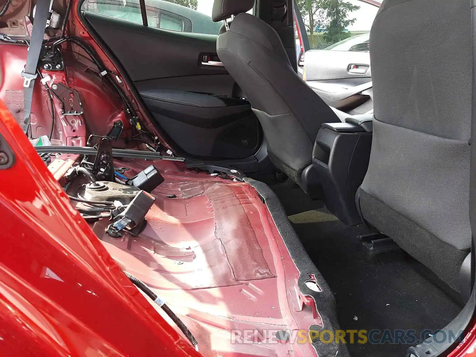 6 Photograph of a damaged car JTNK4RBE3K3005684 TOYOTA COROLLA 2019