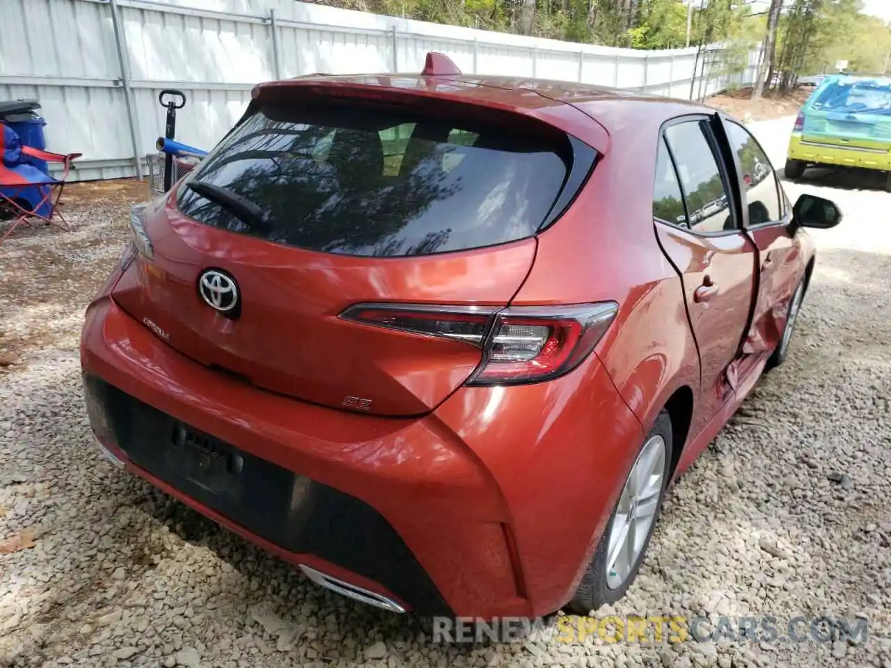 4 Photograph of a damaged car JTNK4RBE3K3006592 TOYOTA COROLLA 2019