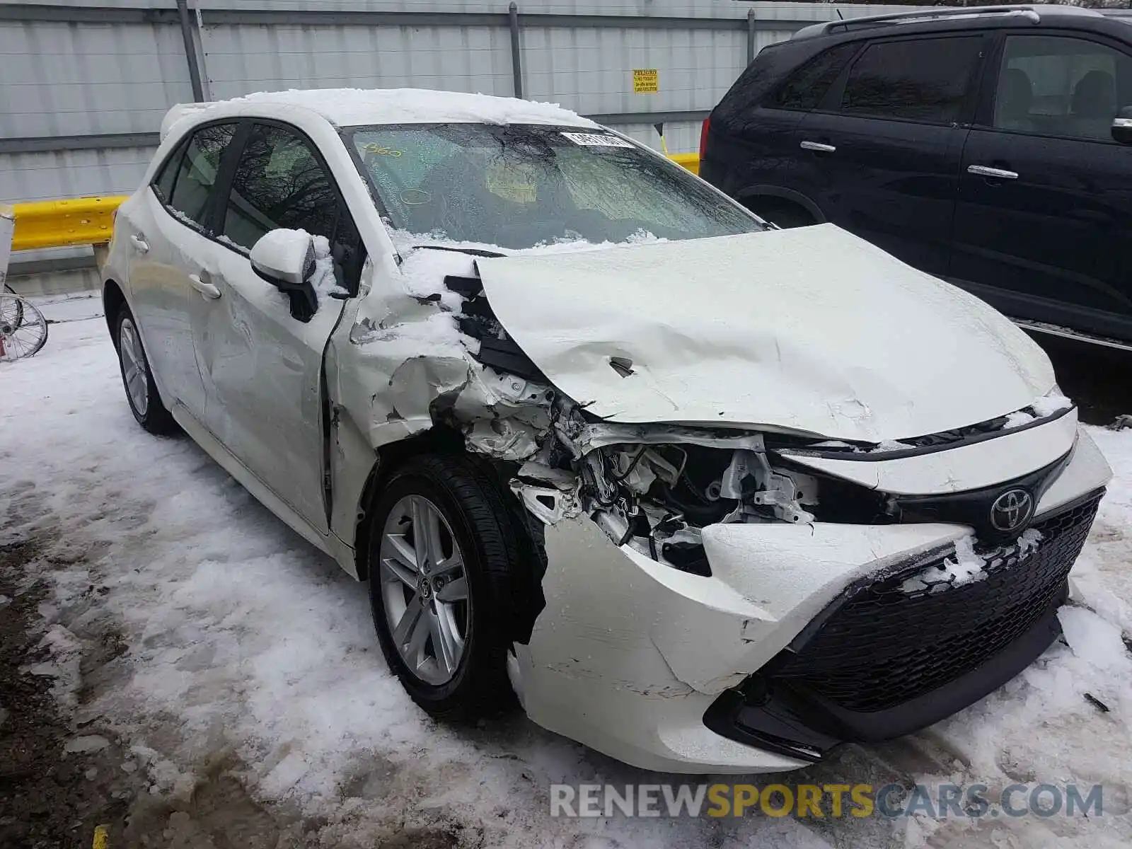 1 Photograph of a damaged car JTNK4RBE3K3016457 TOYOTA COROLLA 2019