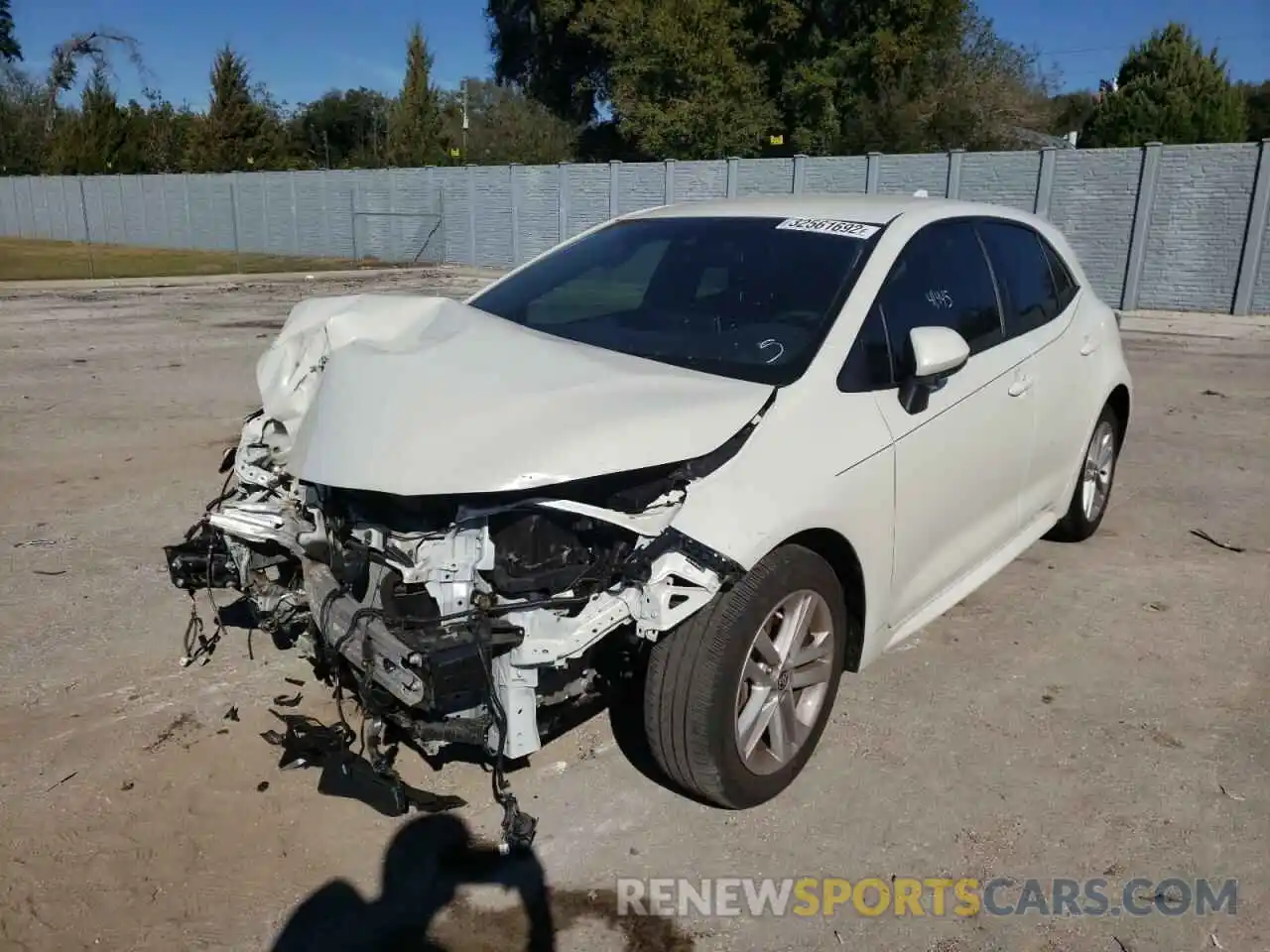 2 Photograph of a damaged car JTNK4RBE3K3017415 TOYOTA COROLLA 2019