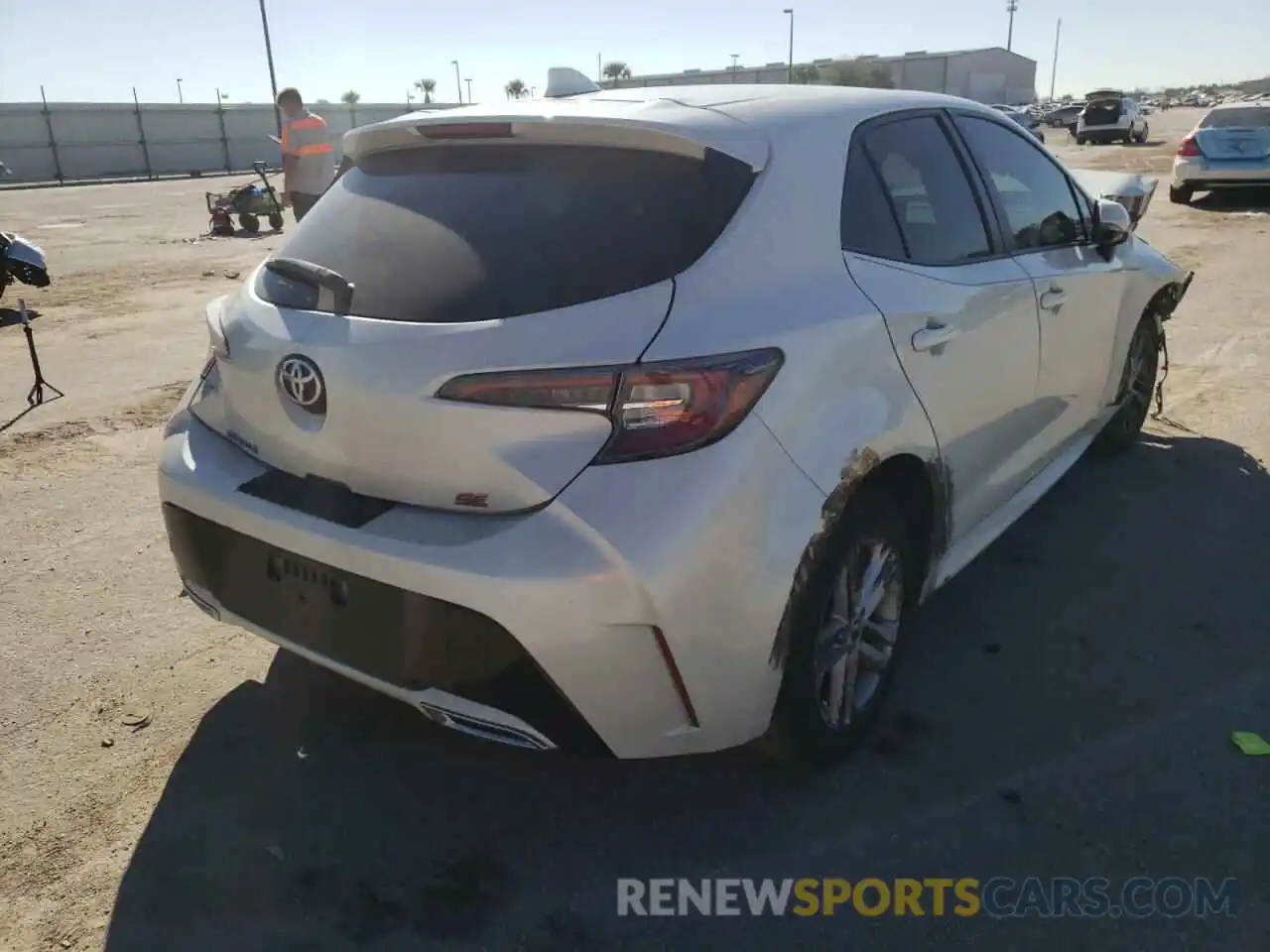 4 Photograph of a damaged car JTNK4RBE3K3017415 TOYOTA COROLLA 2019