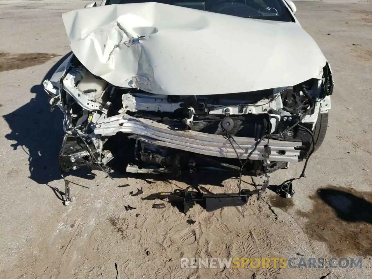 9 Photograph of a damaged car JTNK4RBE3K3017415 TOYOTA COROLLA 2019