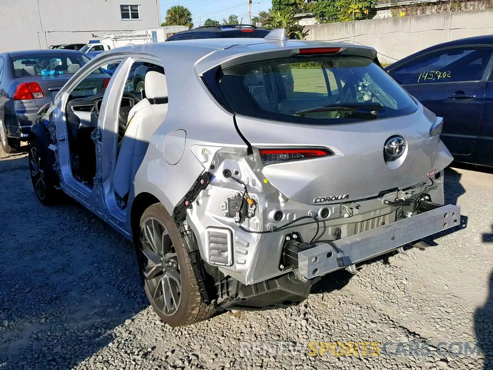 3 Photograph of a damaged car JTNK4RBE3K3017589 TOYOTA COROLLA 2019