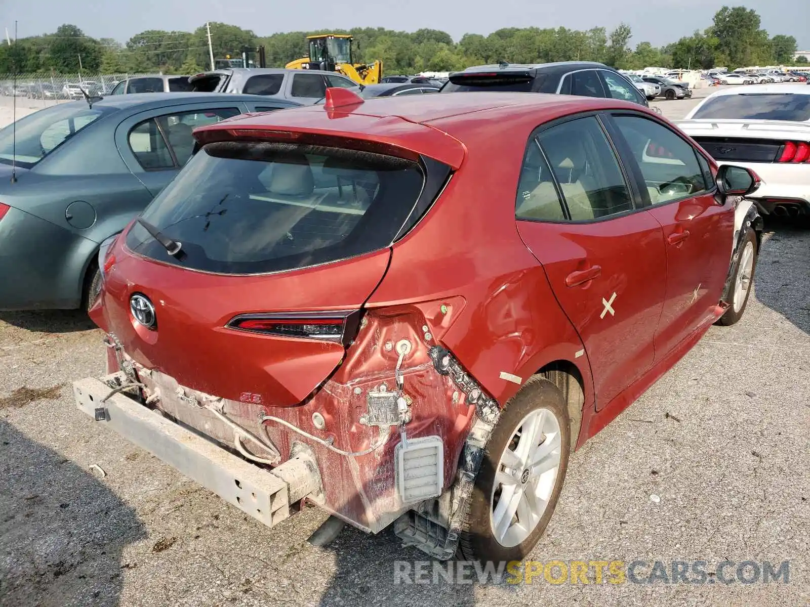 4 Photograph of a damaged car JTNK4RBE3K3036093 TOYOTA COROLLA 2019