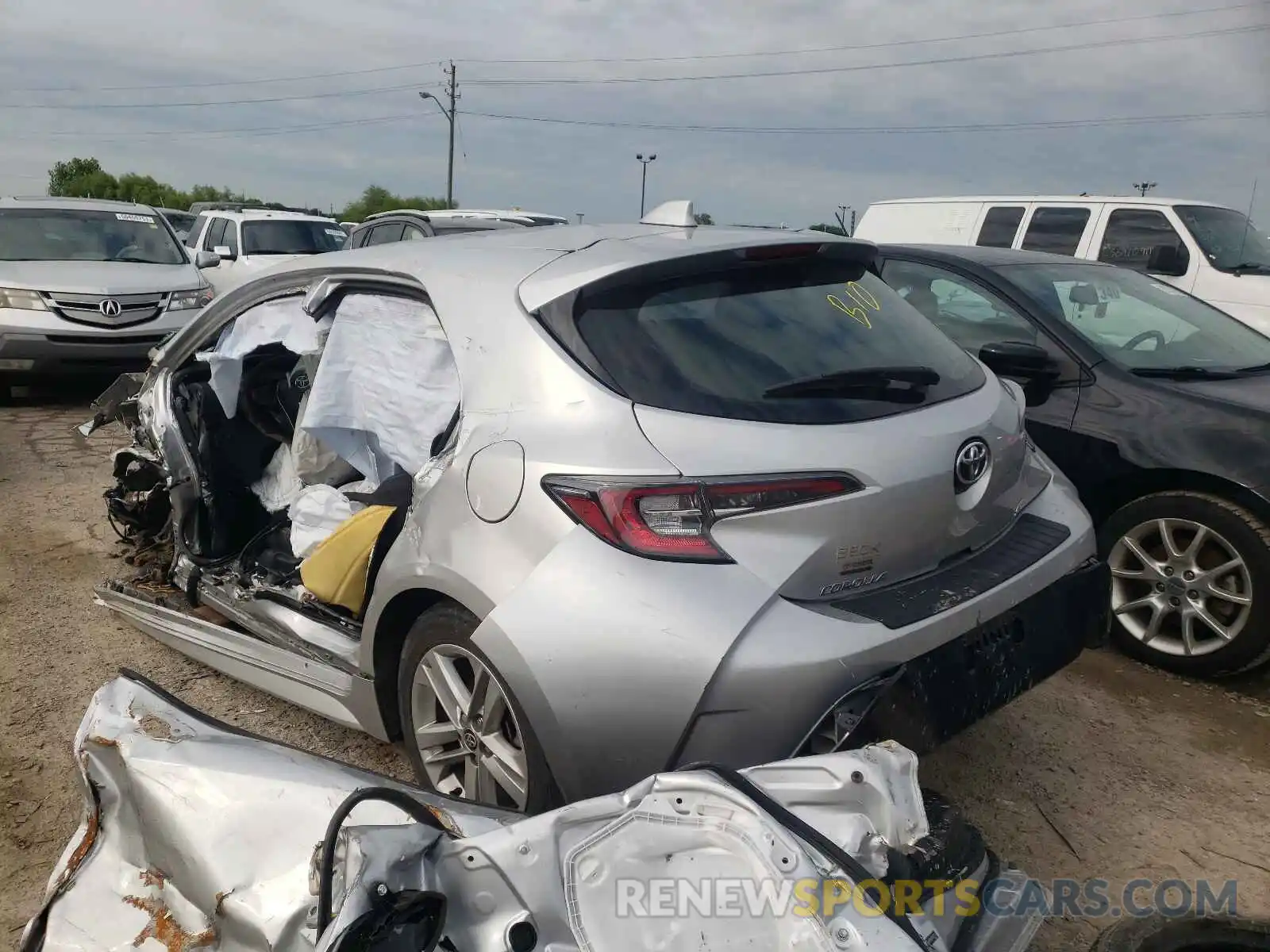 3 Photograph of a damaged car JTNK4RBE3K3039771 TOYOTA COROLLA 2019