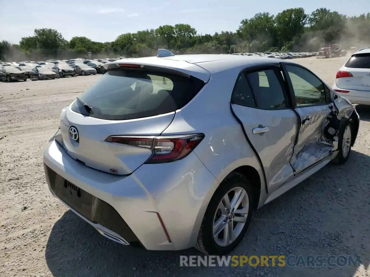 4 Photograph of a damaged car JTNK4RBE3K3040578 TOYOTA COROLLA 2019