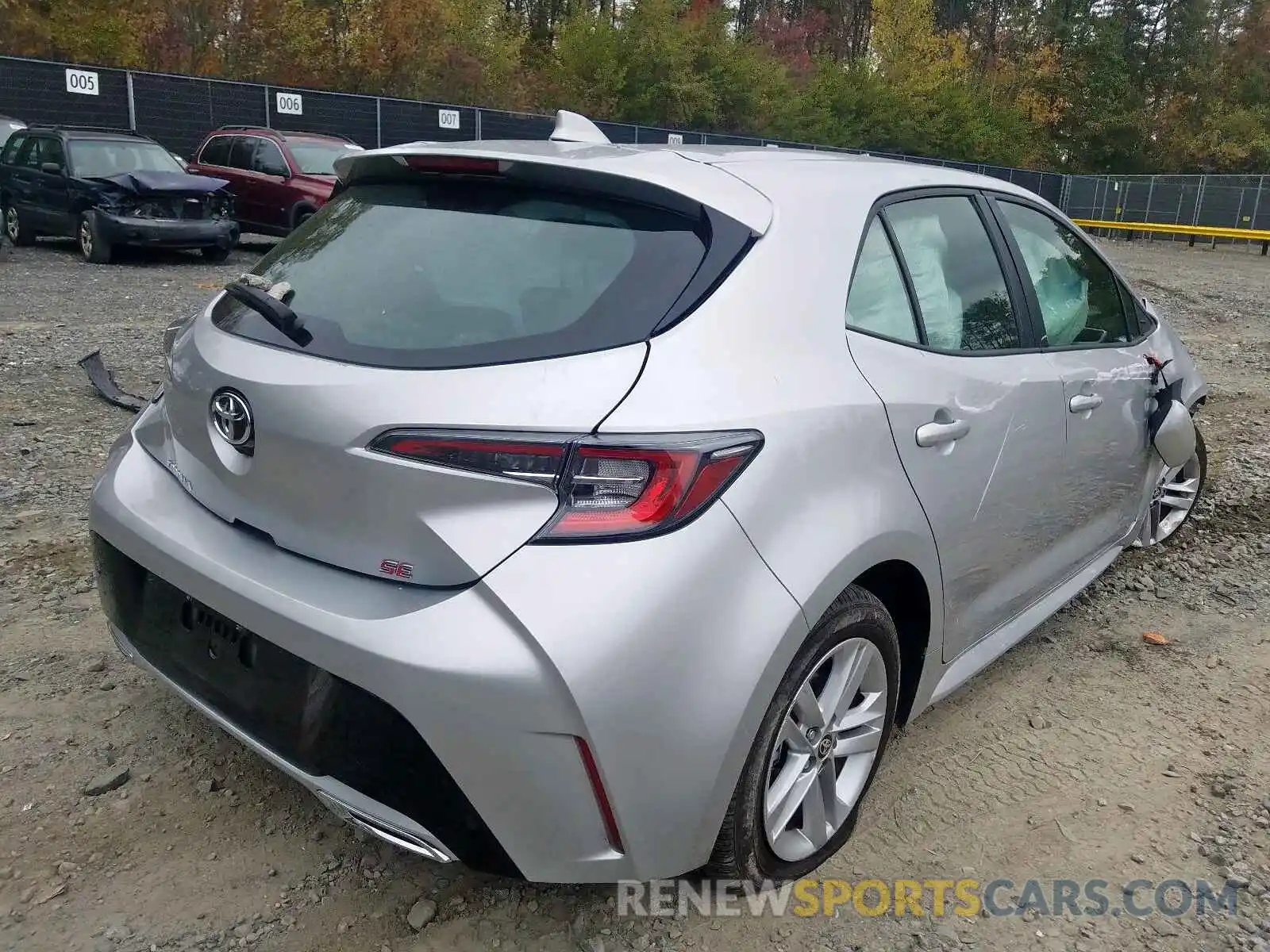 4 Photograph of a damaged car JTNK4RBE3K3047868 TOYOTA COROLLA 2019