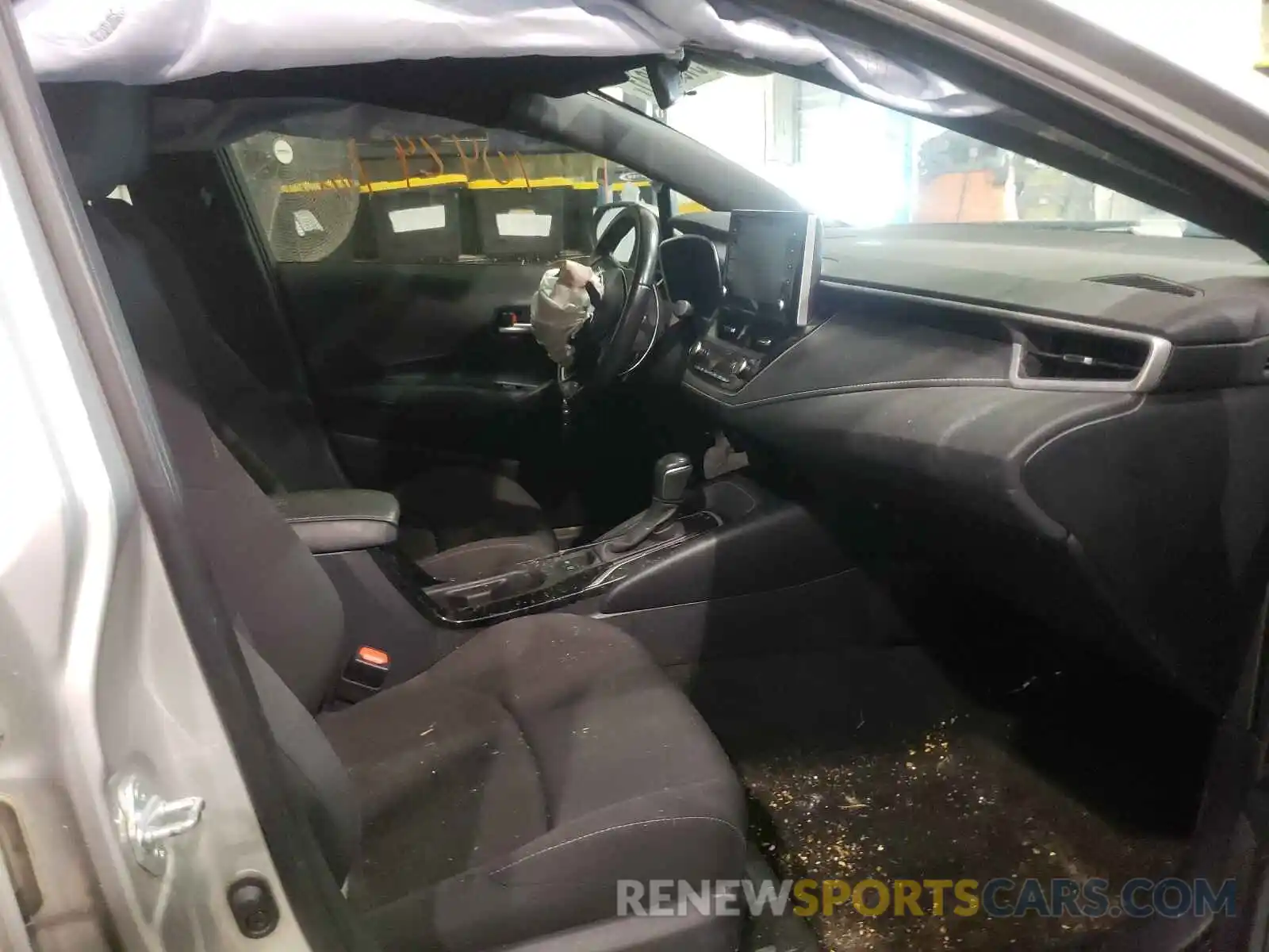 5 Photograph of a damaged car JTNK4RBE3K3051452 TOYOTA COROLLA 2019