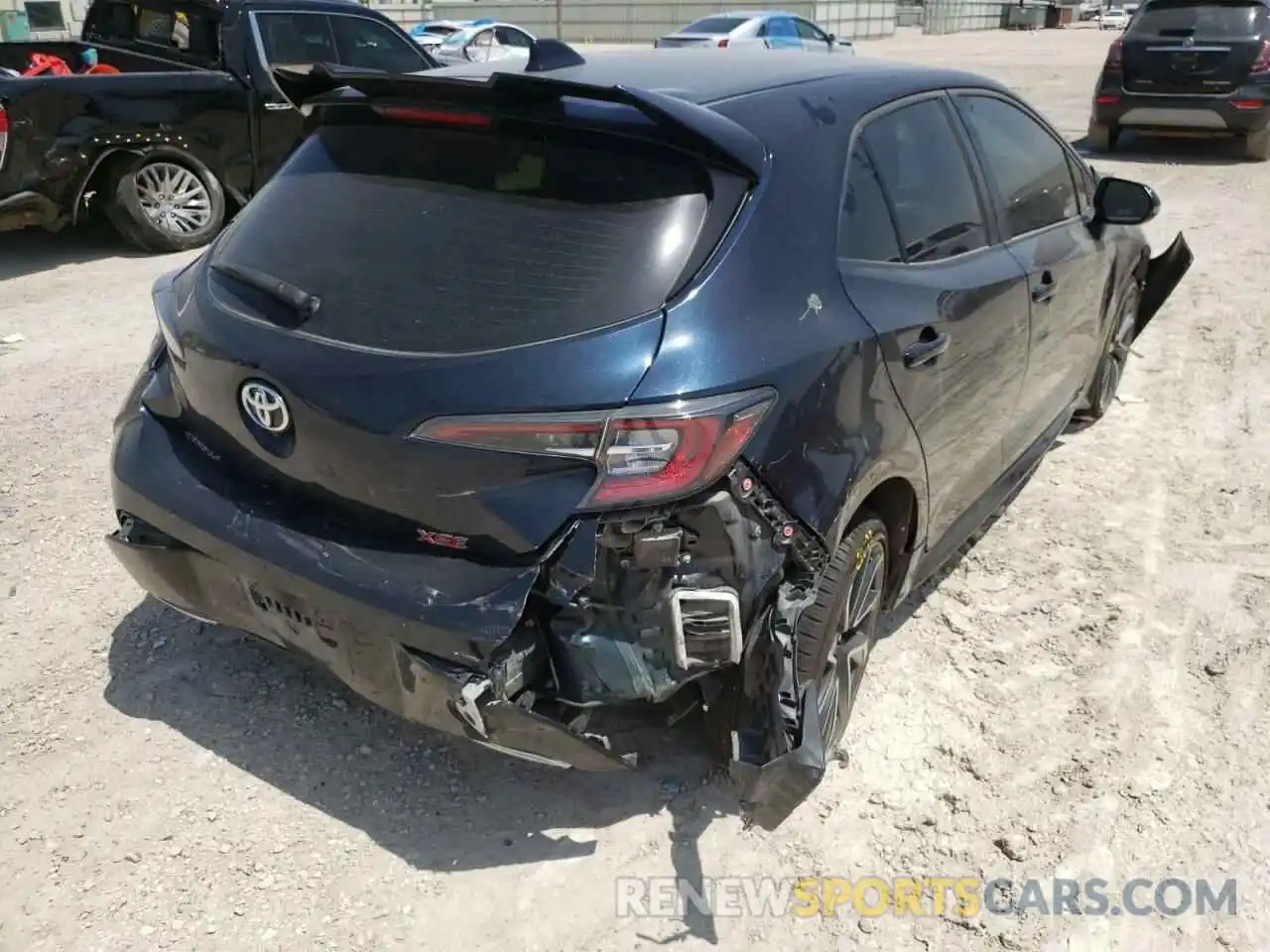 4 Photograph of a damaged car JTNK4RBE3K3051662 TOYOTA COROLLA 2019