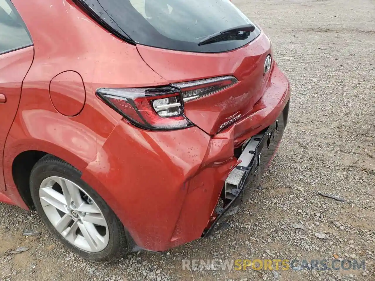 9 Photograph of a damaged car JTNK4RBE3K3052682 TOYOTA COROLLA 2019