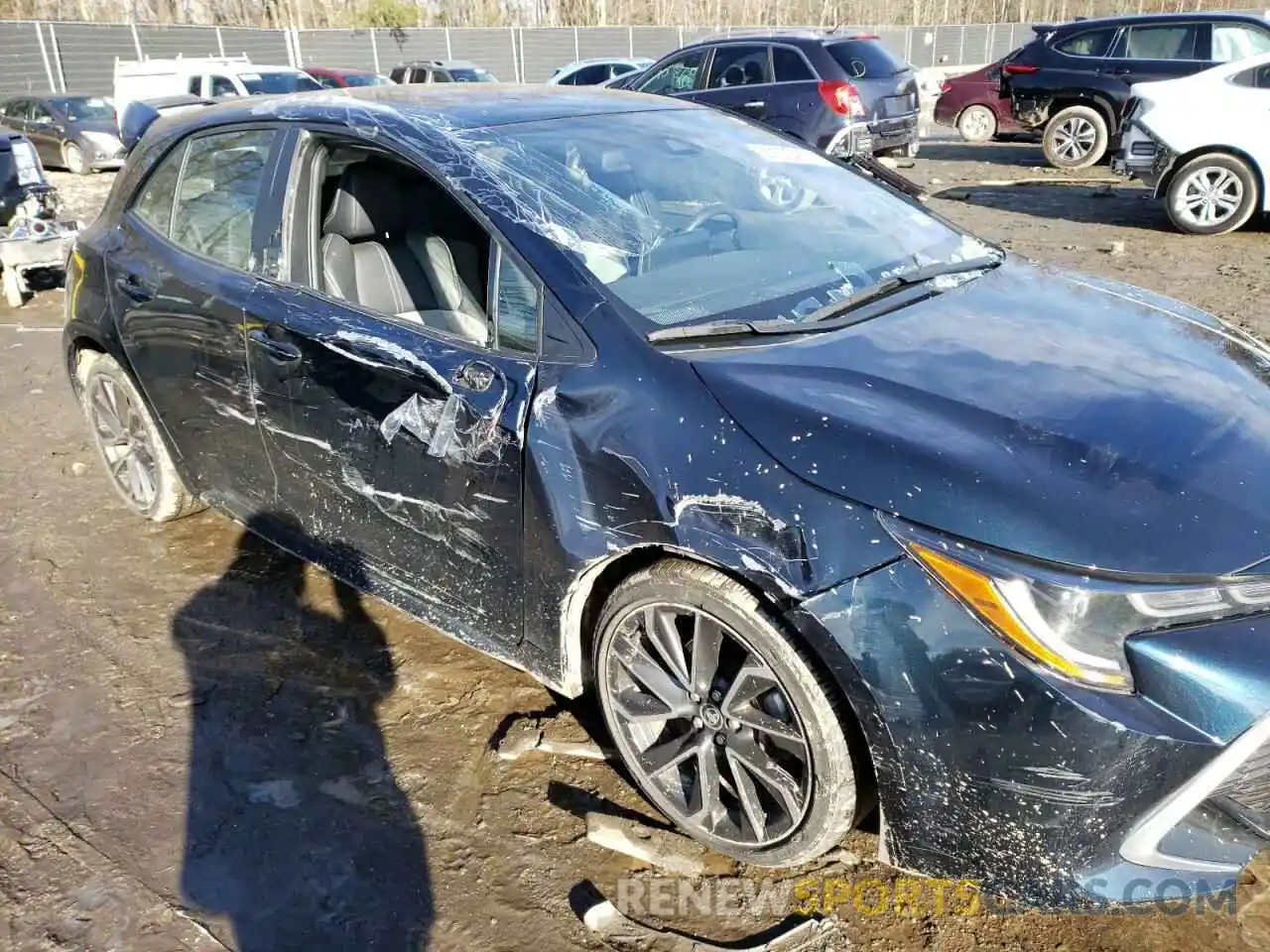 9 Photograph of a damaged car JTNK4RBE3K3057431 TOYOTA COROLLA 2019