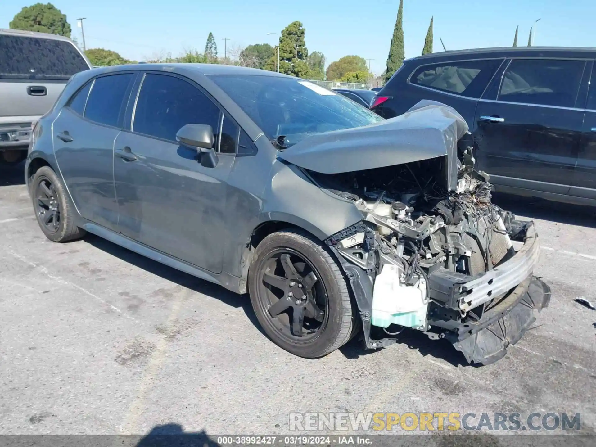 1 Photograph of a damaged car JTNK4RBE3K3061981 TOYOTA COROLLA 2019