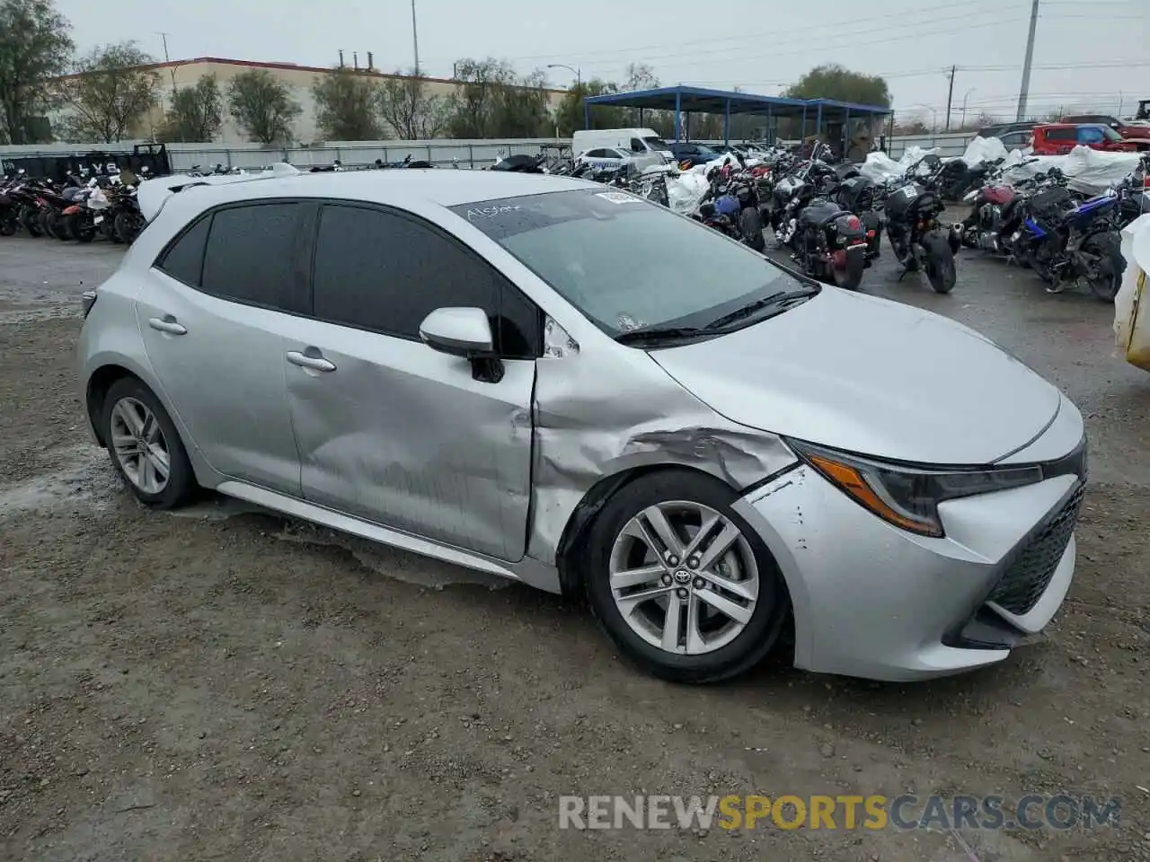 4 Photograph of a damaged car JTNK4RBE3K3066579 TOYOTA COROLLA 2019