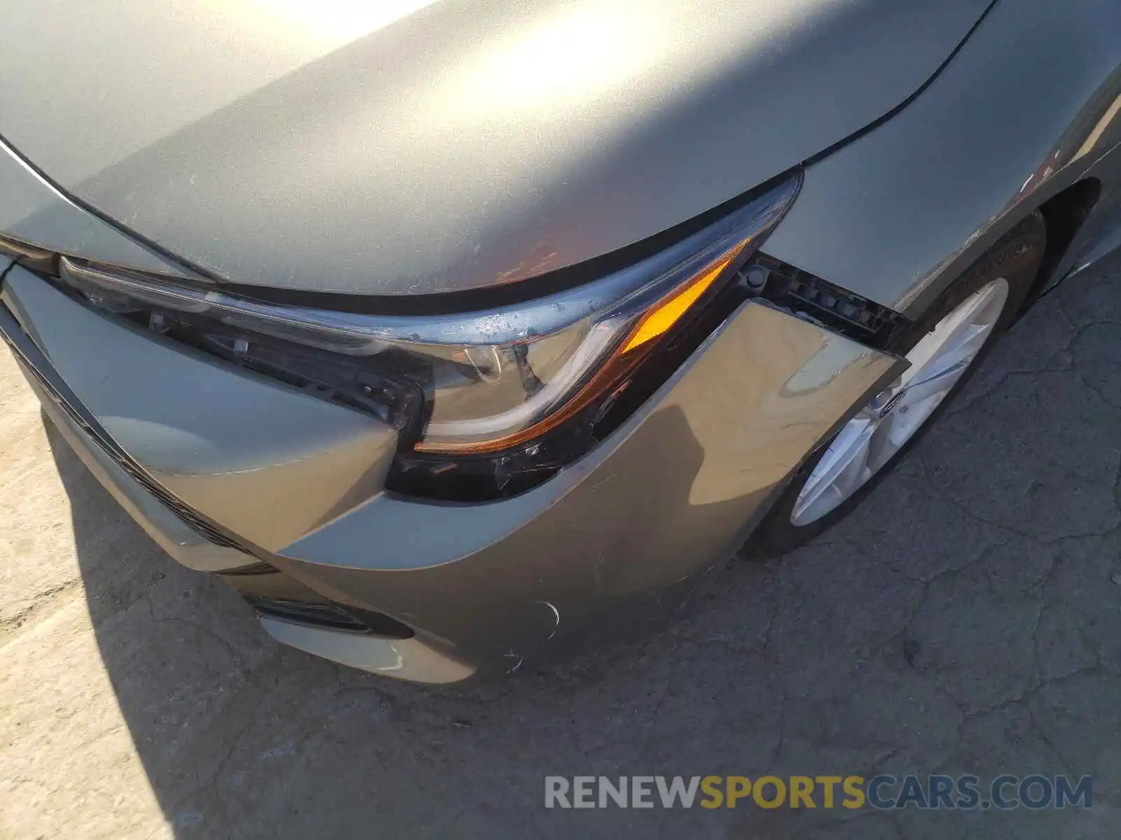 10 Photograph of a damaged car JTNK4RBE3K3069949 TOYOTA COROLLA 2019