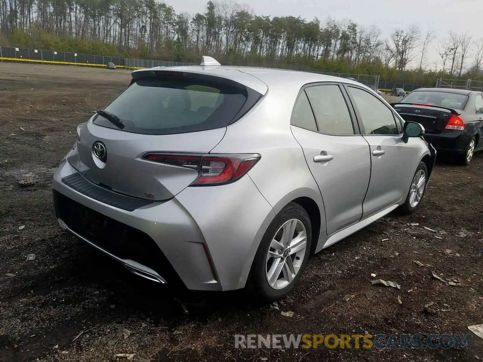 4 Photograph of a damaged car JTNK4RBE4K3005175 TOYOTA COROLLA 2019