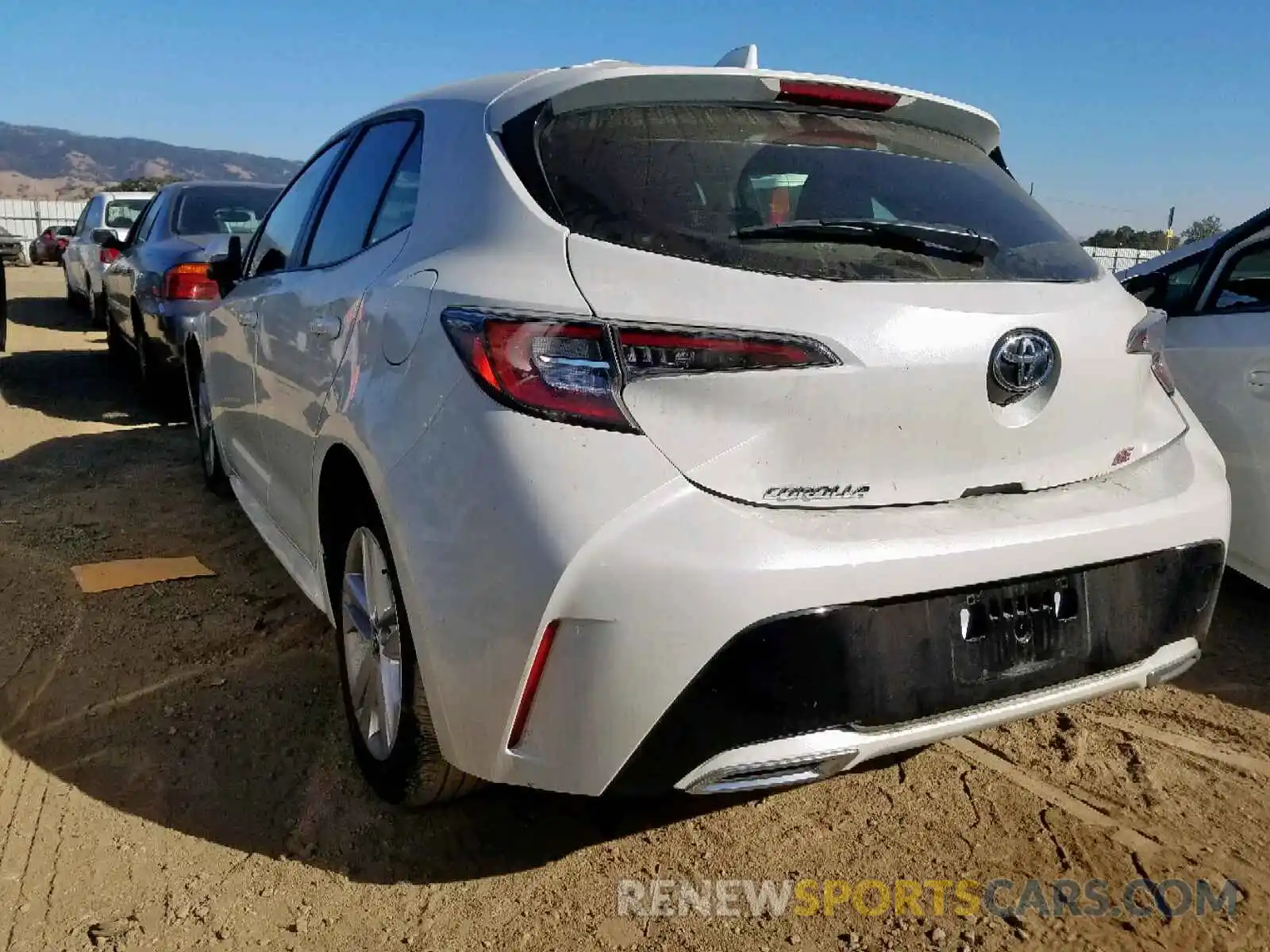 3 Photograph of a damaged car JTNK4RBE4K3007976 TOYOTA COROLLA 2019