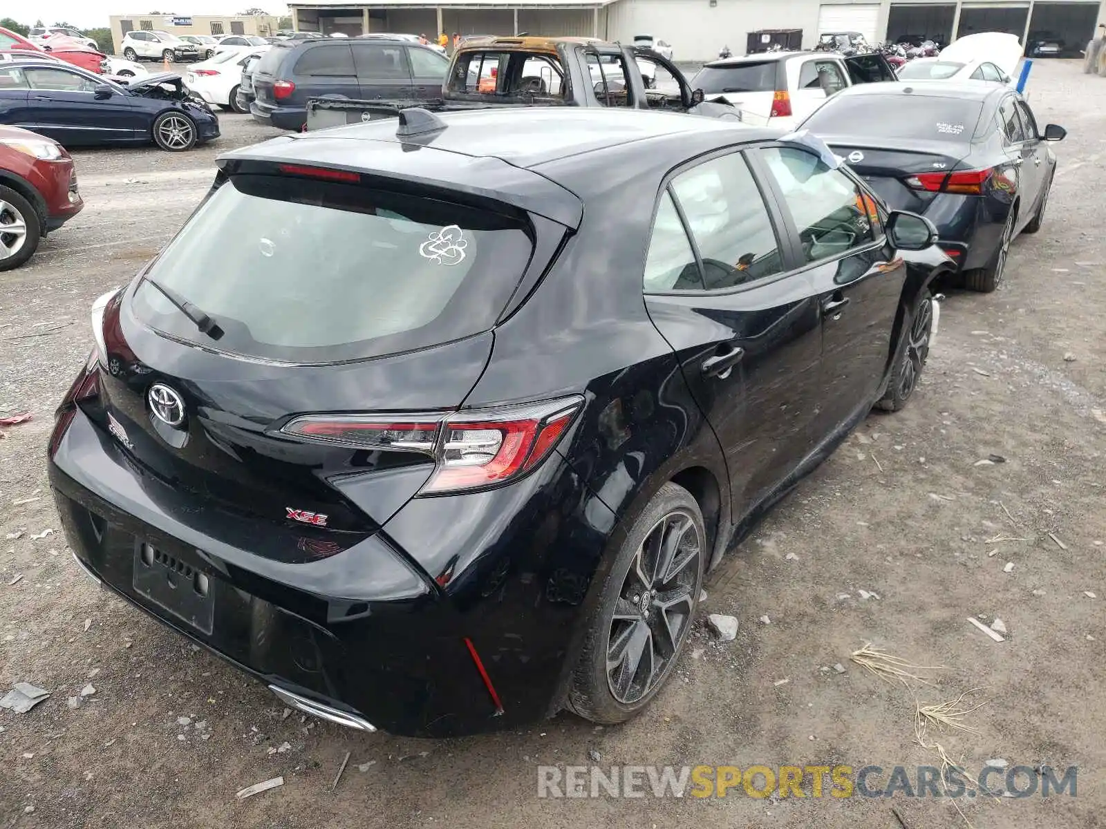 4 Photograph of a damaged car JTNK4RBE4K3011624 TOYOTA COROLLA 2019