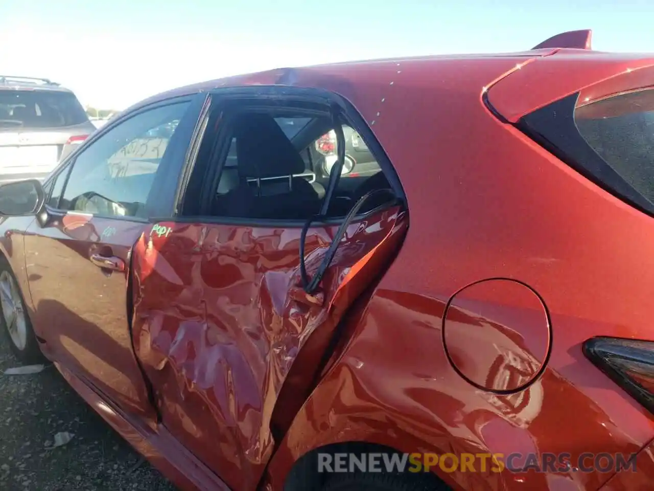 9 Photograph of a damaged car JTNK4RBE4K3040928 TOYOTA COROLLA 2019