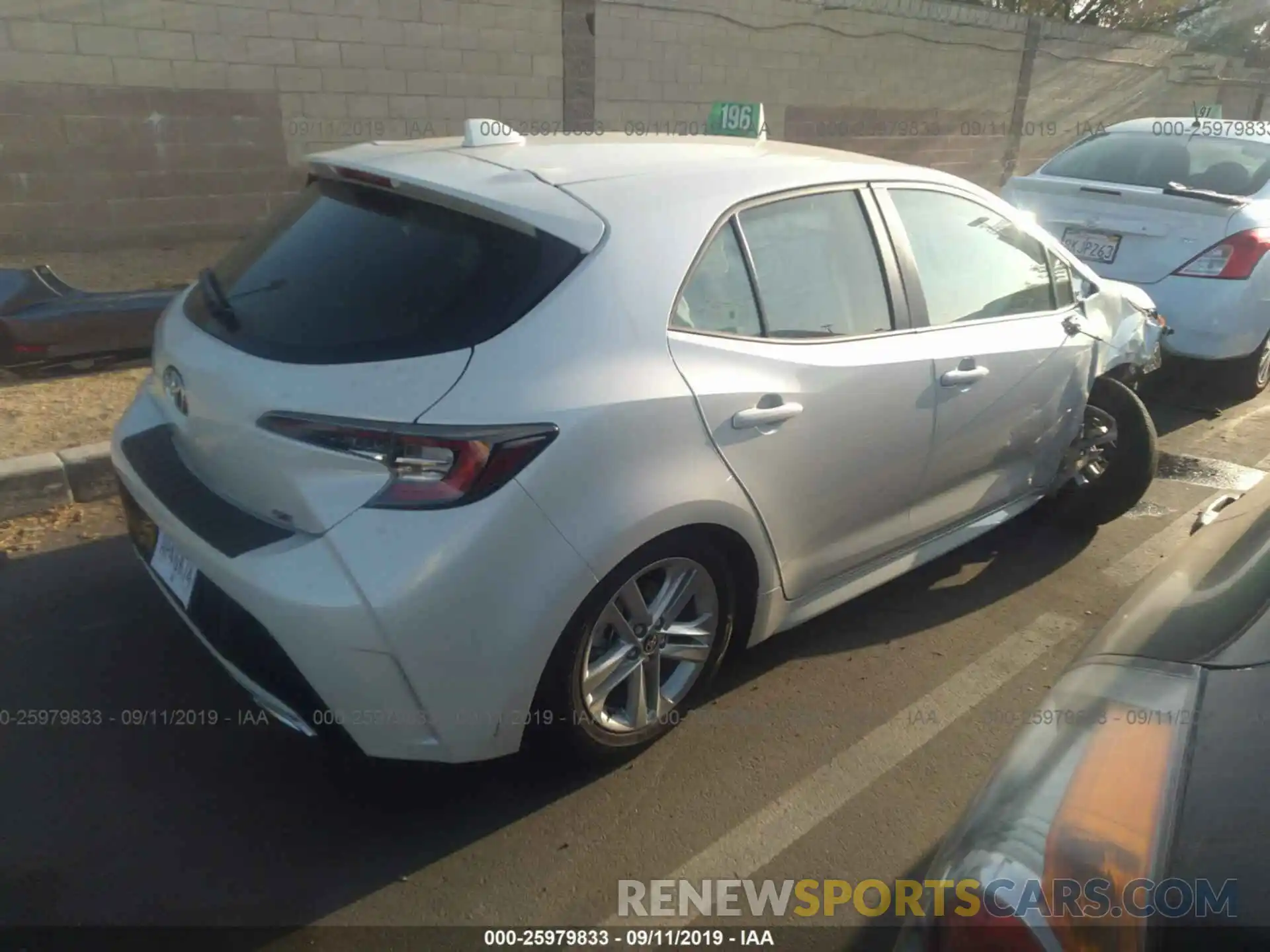 4 Photograph of a damaged car JTNK4RBE4K3047488 TOYOTA COROLLA 2019