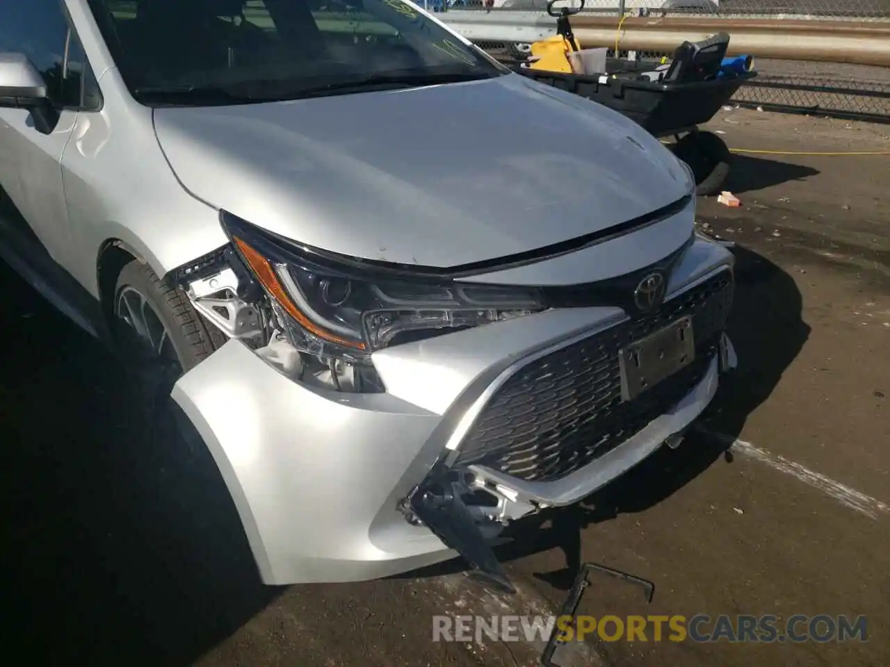 9 Photograph of a damaged car JTNK4RBE4K3056112 TOYOTA COROLLA 2019