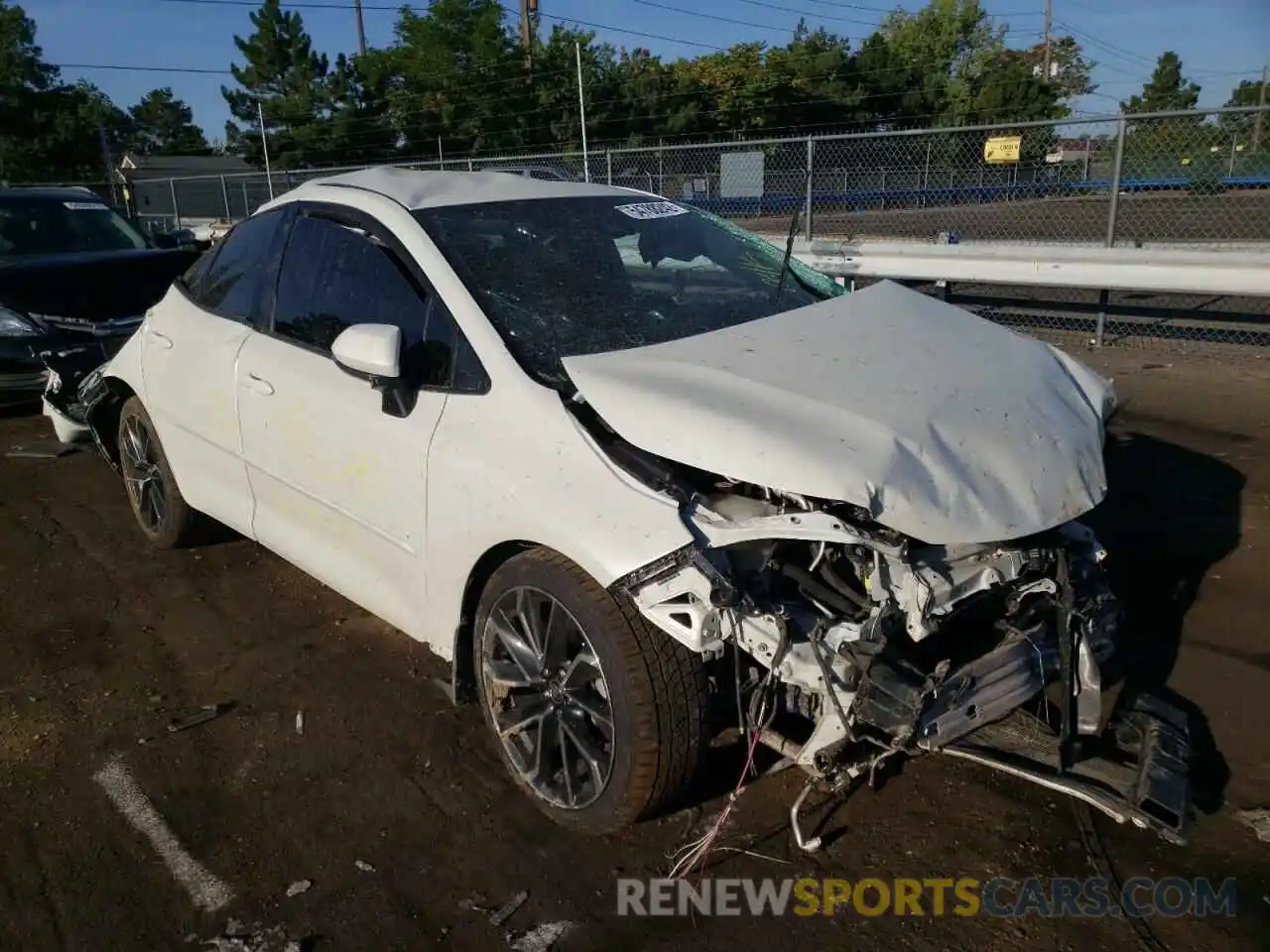 1 Photograph of a damaged car JTNK4RBE5K3005427 TOYOTA COROLLA 2019