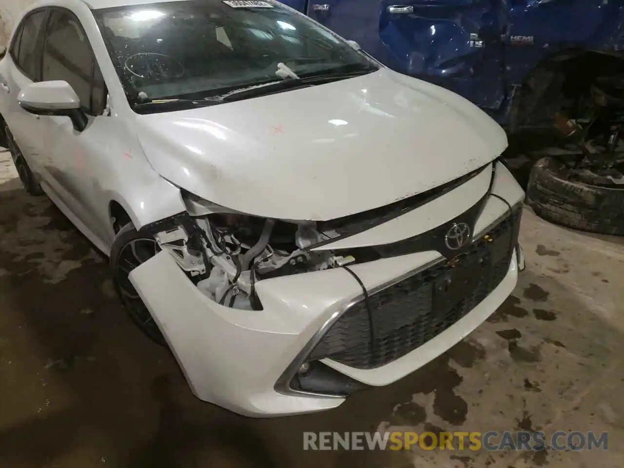 9 Photograph of a damaged car JTNK4RBE5K3014466 TOYOTA COROLLA 2019