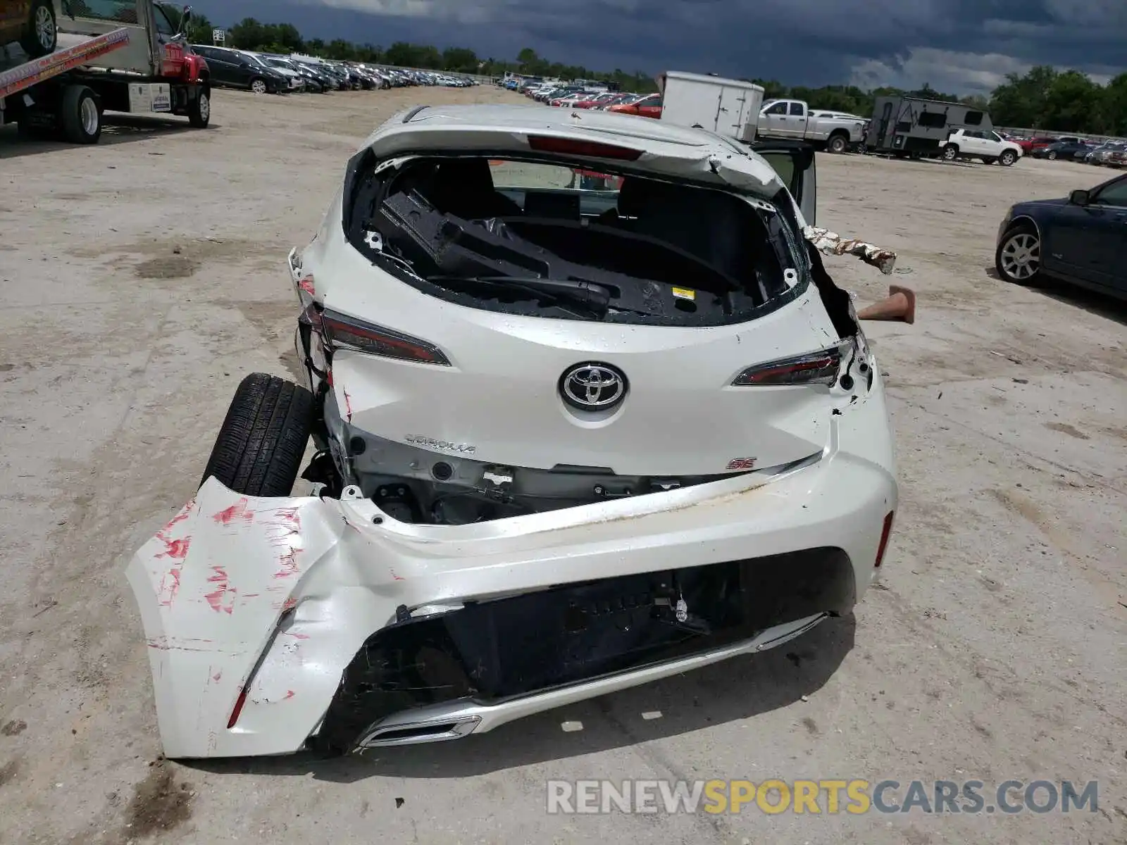 9 Photograph of a damaged car JTNK4RBE5K3016928 TOYOTA COROLLA 2019