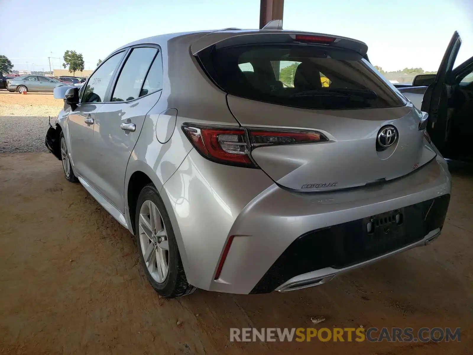 3 Photograph of a damaged car JTNK4RBE5K3024236 TOYOTA COROLLA 2019