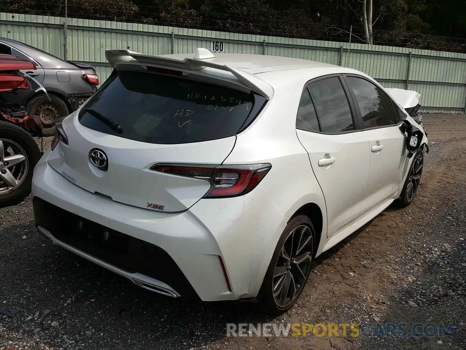 4 Photograph of a damaged car JTNK4RBE5K3029405 TOYOTA COROLLA 2019