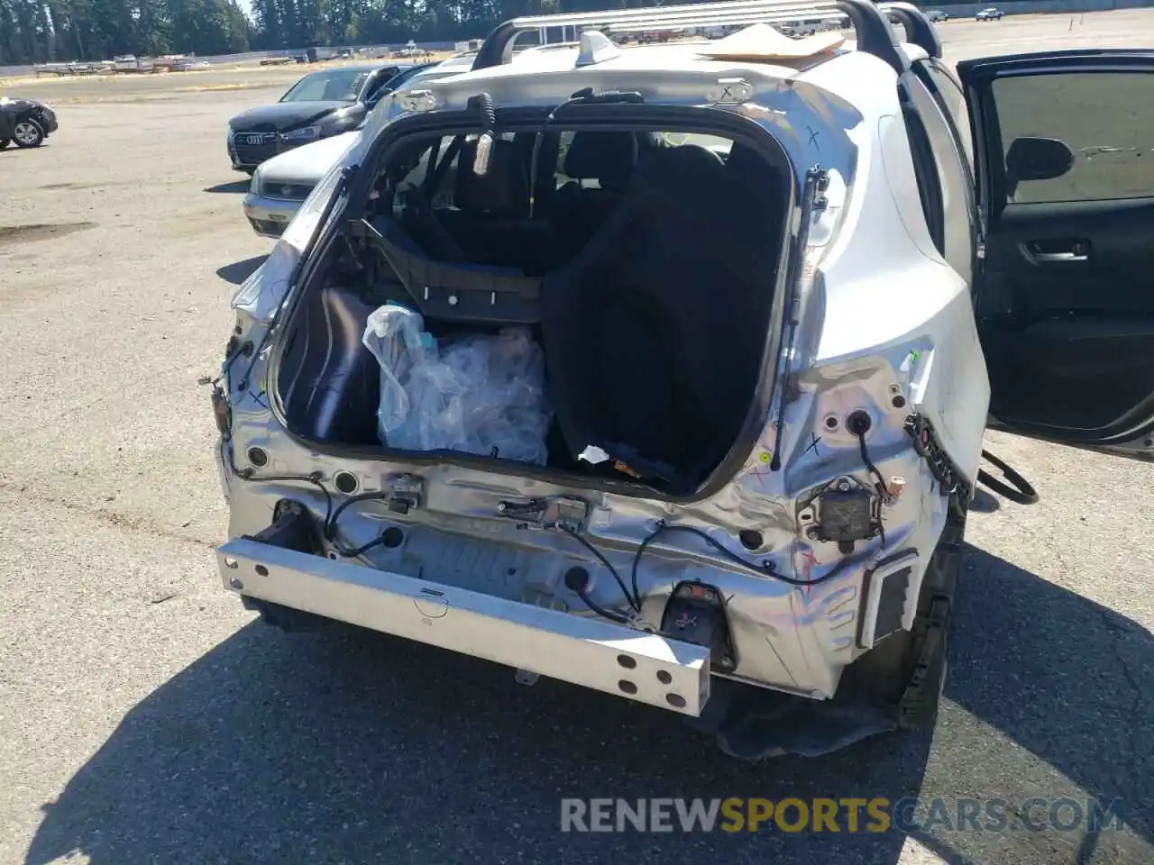 9 Photograph of a damaged car JTNK4RBE5K3039867 TOYOTA COROLLA 2019