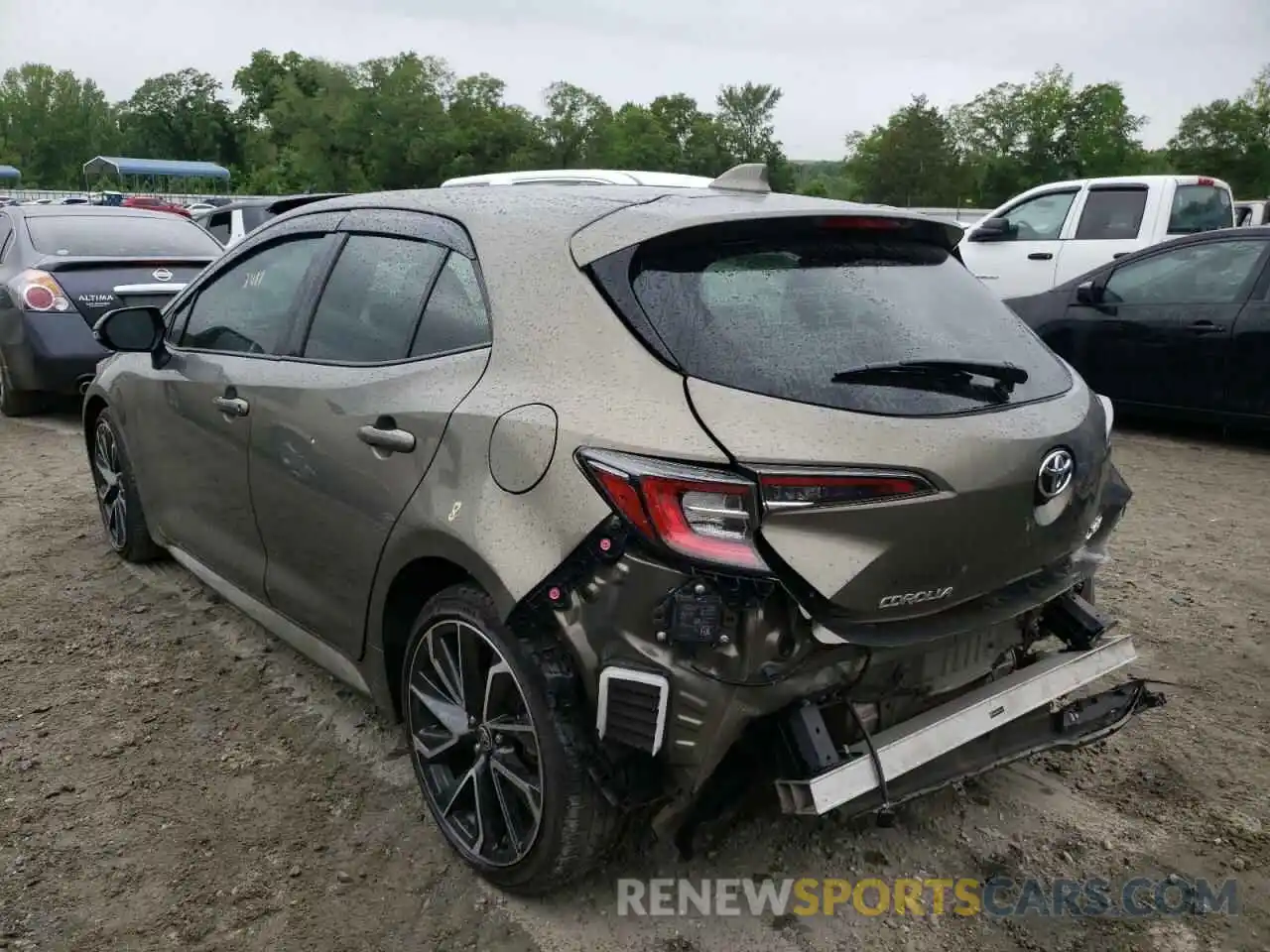 3 Photograph of a damaged car JTNK4RBE5K3044079 TOYOTA COROLLA 2019