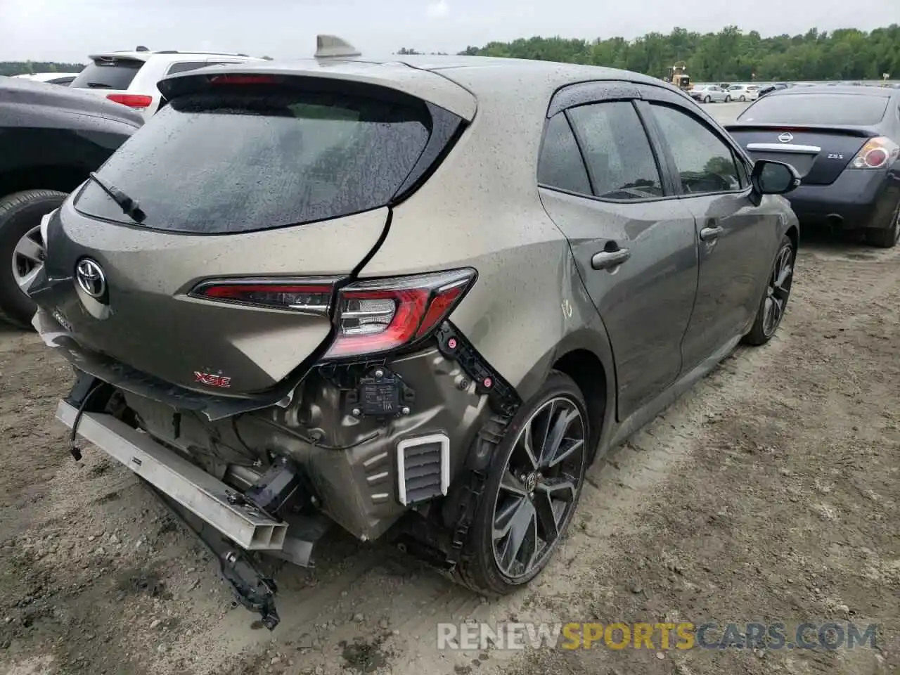 4 Photograph of a damaged car JTNK4RBE5K3044079 TOYOTA COROLLA 2019