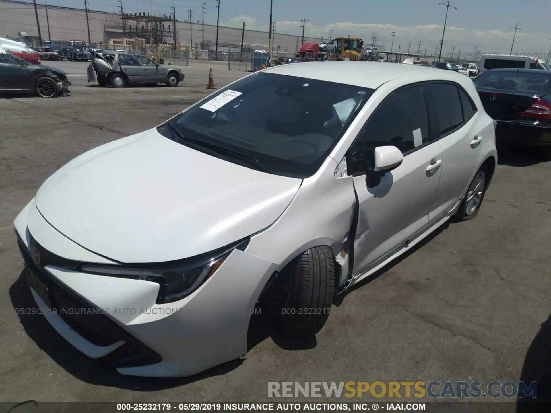 2 Photograph of a damaged car JTNK4RBE5K3045118 TOYOTA COROLLA 2019